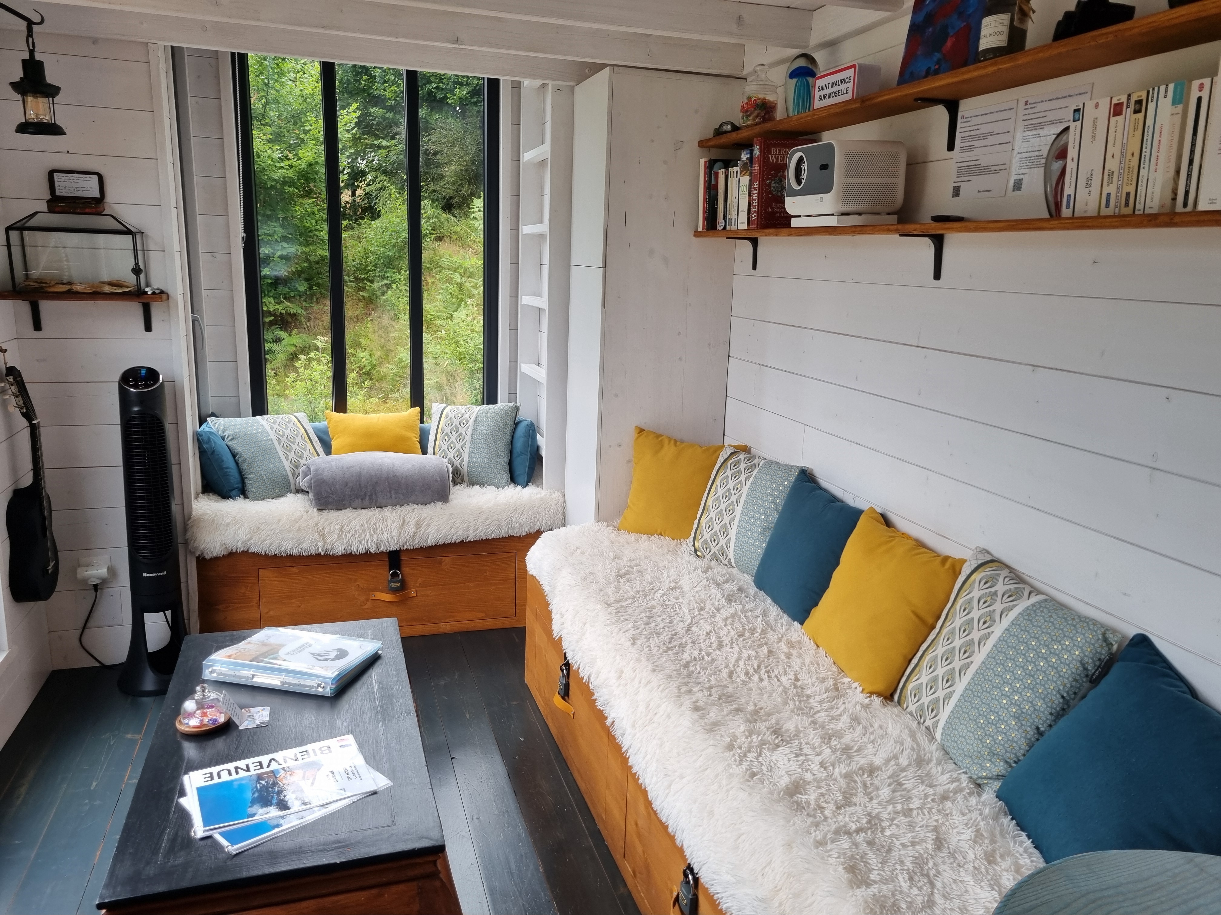 La Chrysalide — Tiny House avec vue panoramique à Vosges à Sapois — vue intérieure