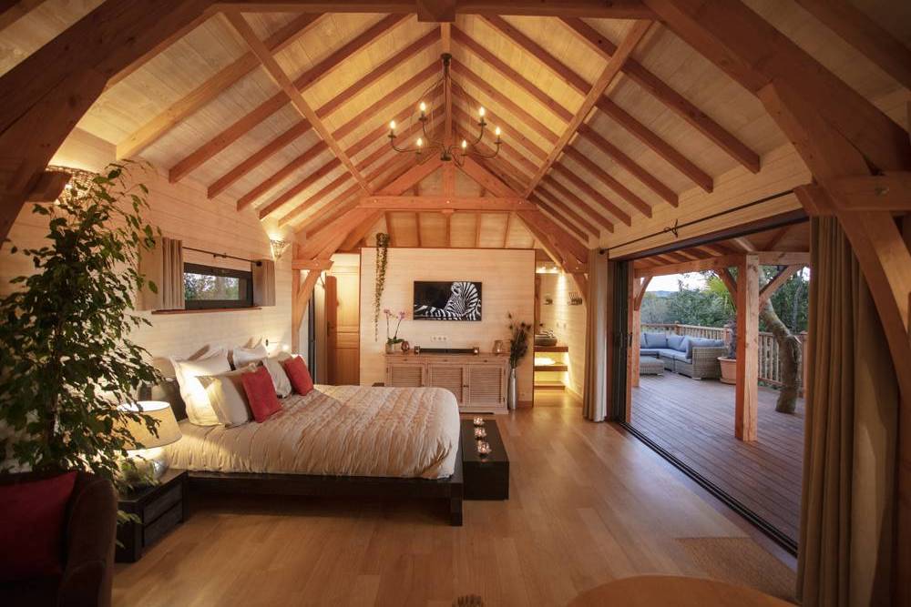 Cabane de Luxe avec sauna et Spa — Cabane dans les arbres à Aude à Carcassonne — détail architectural