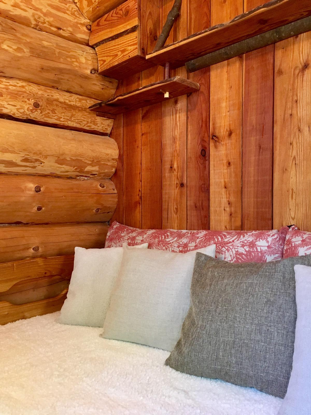 Chalet en rondins — Escapade nature avec spa à Haute-Vienne à Limoges — cuisine