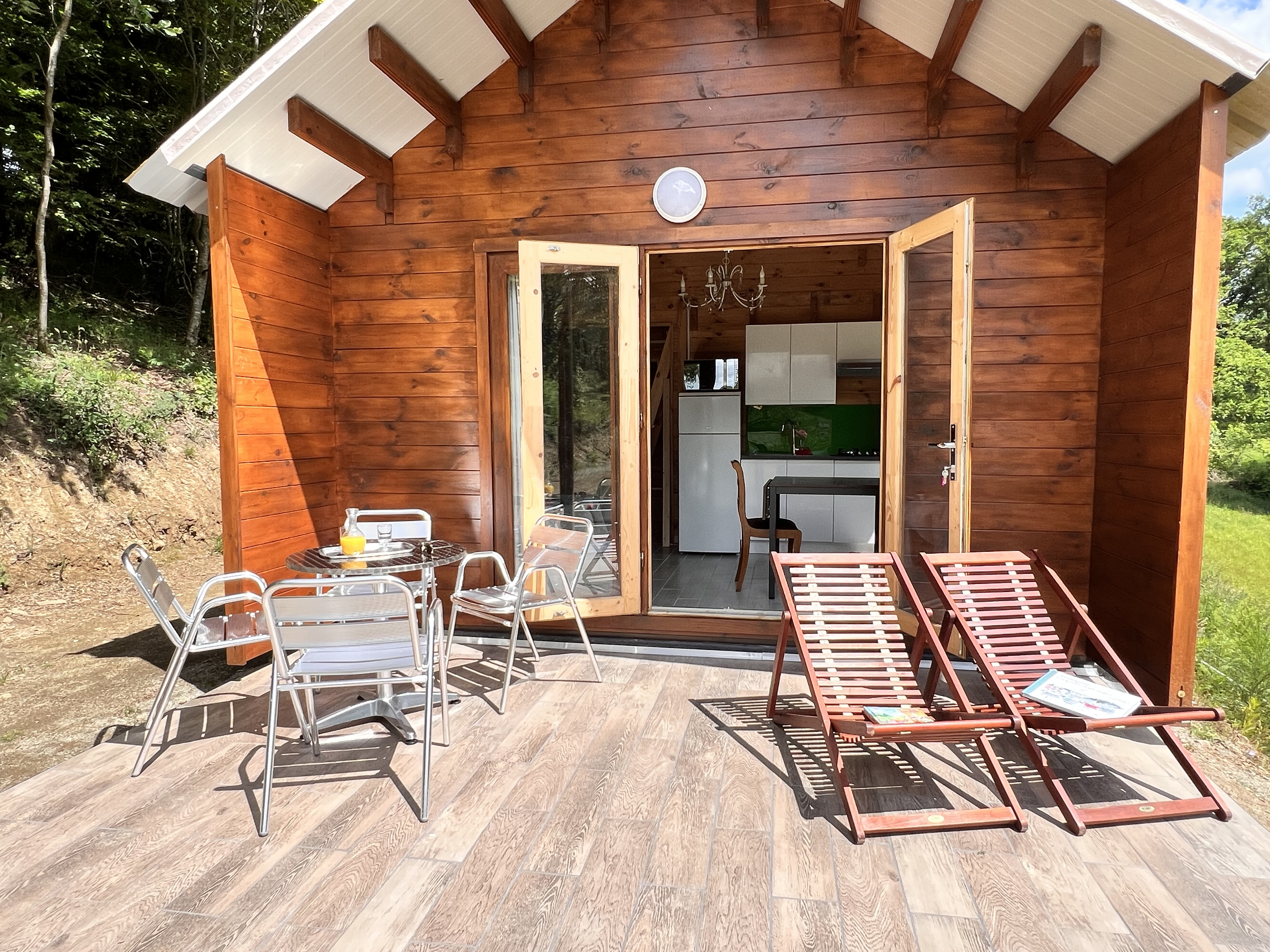 Pondok INdah — Chalet avec spa à Plounéour-Ménez (Finistère)