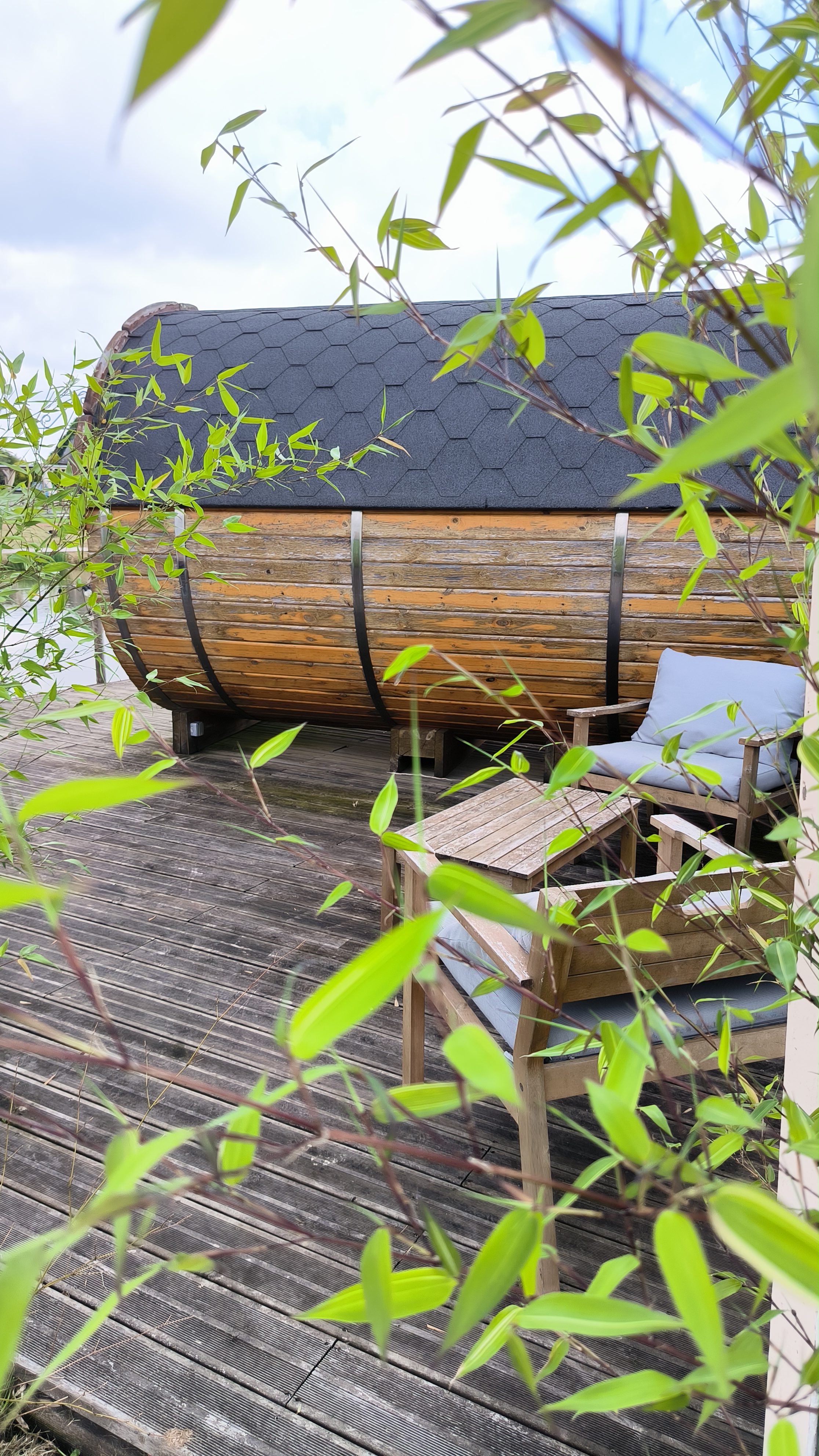 Tonneau - Chant des Grenouilles — Nuit au bord de l'eau en Mayenne à La Préhouillère — cuisine