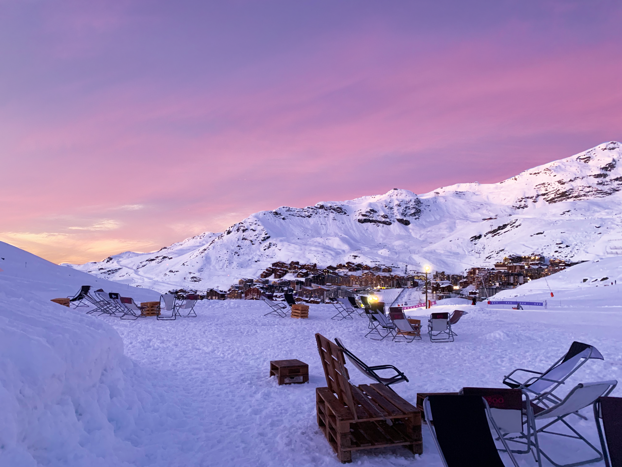 Village Igloo Val Thorens — Nuit insolite dans un igloo à Val Thorens à Les Belleville — vue depuis la terrasse