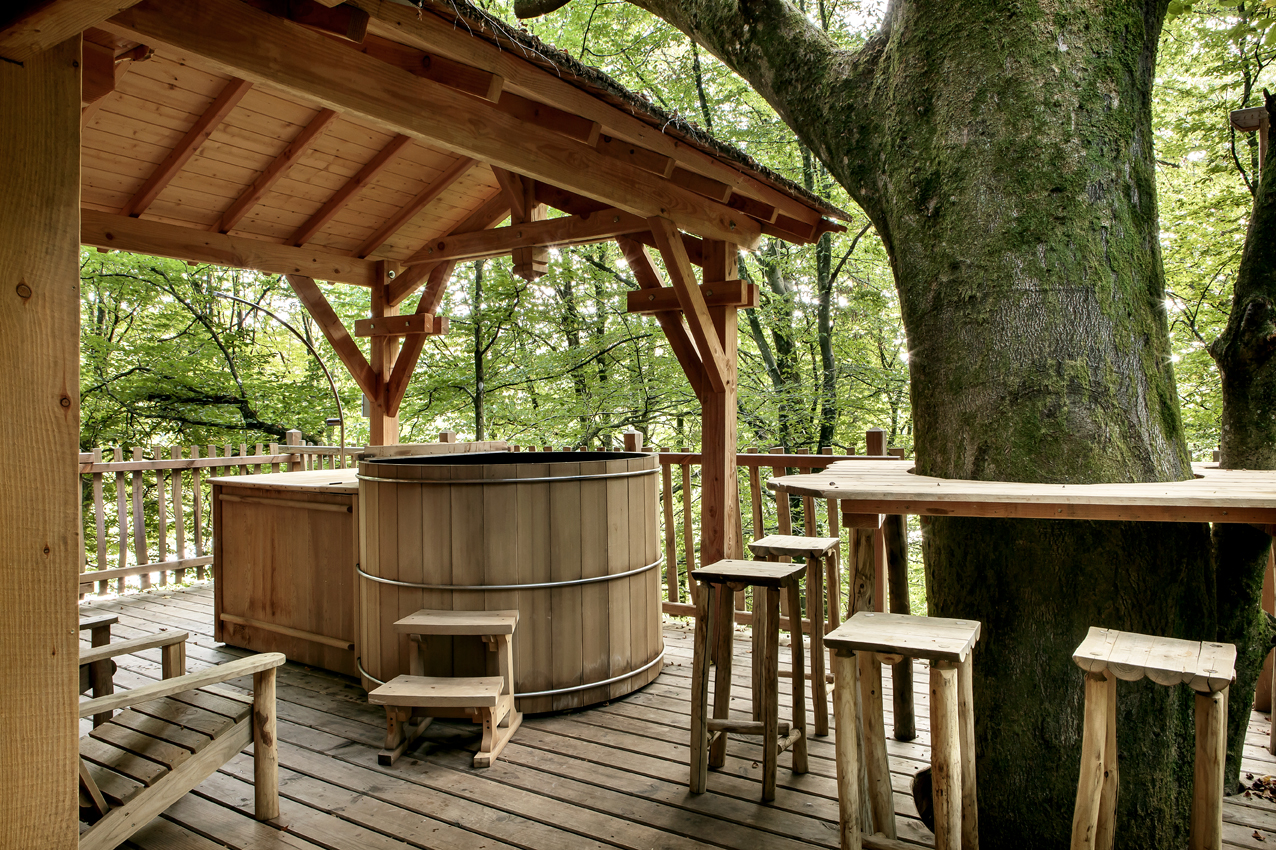 Cabane Spa Cache-Cache : une immersion dans les arbres à Joncherey — espace de vie