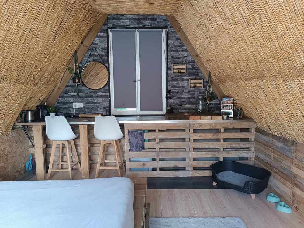 La cabane du phare du Minou : une expérience immersive en Bretagne à Plouzané — salle de bain