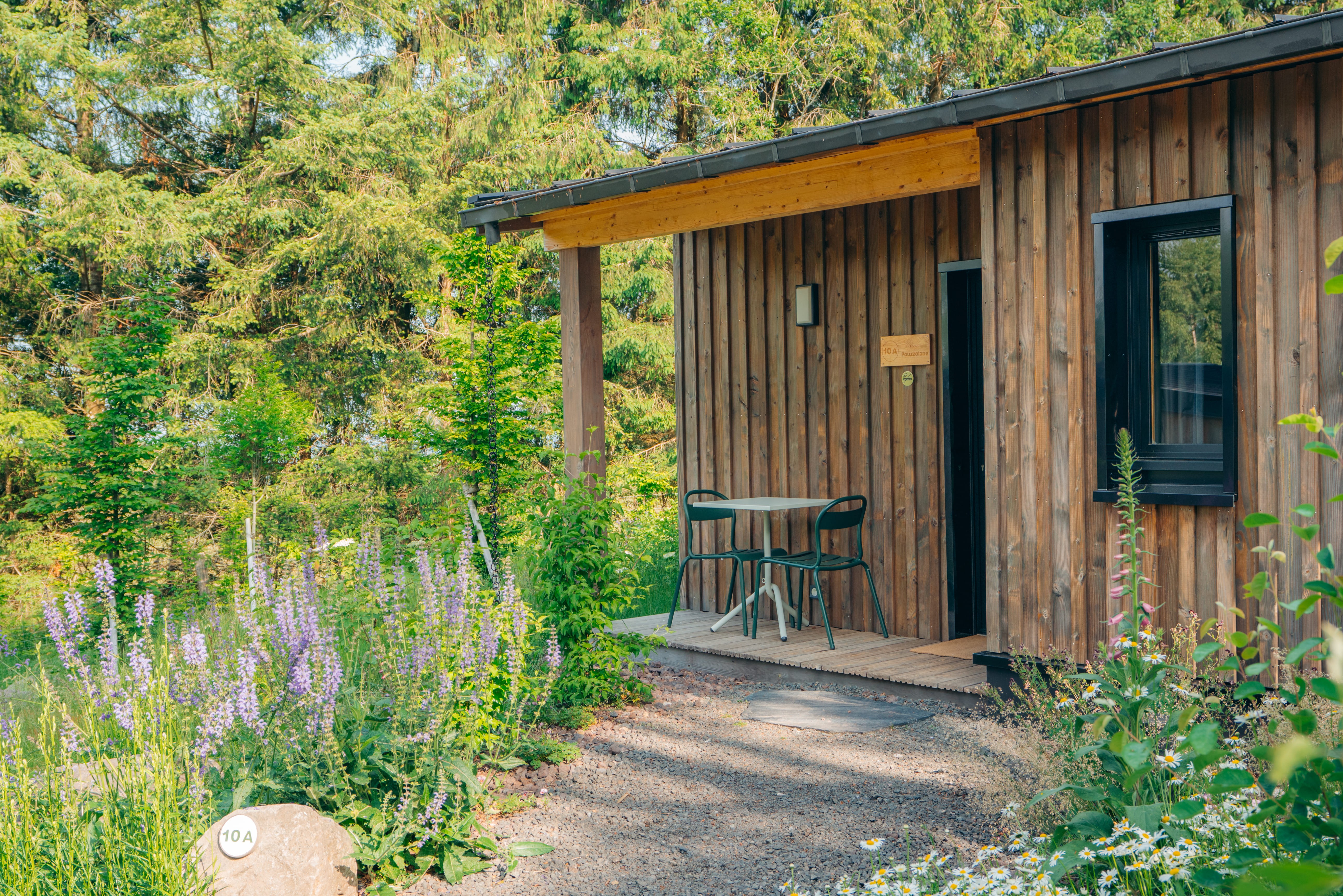 Lodge cosy — Ecolodge avec spa à Lemptégy (Puy-de-Dôme)