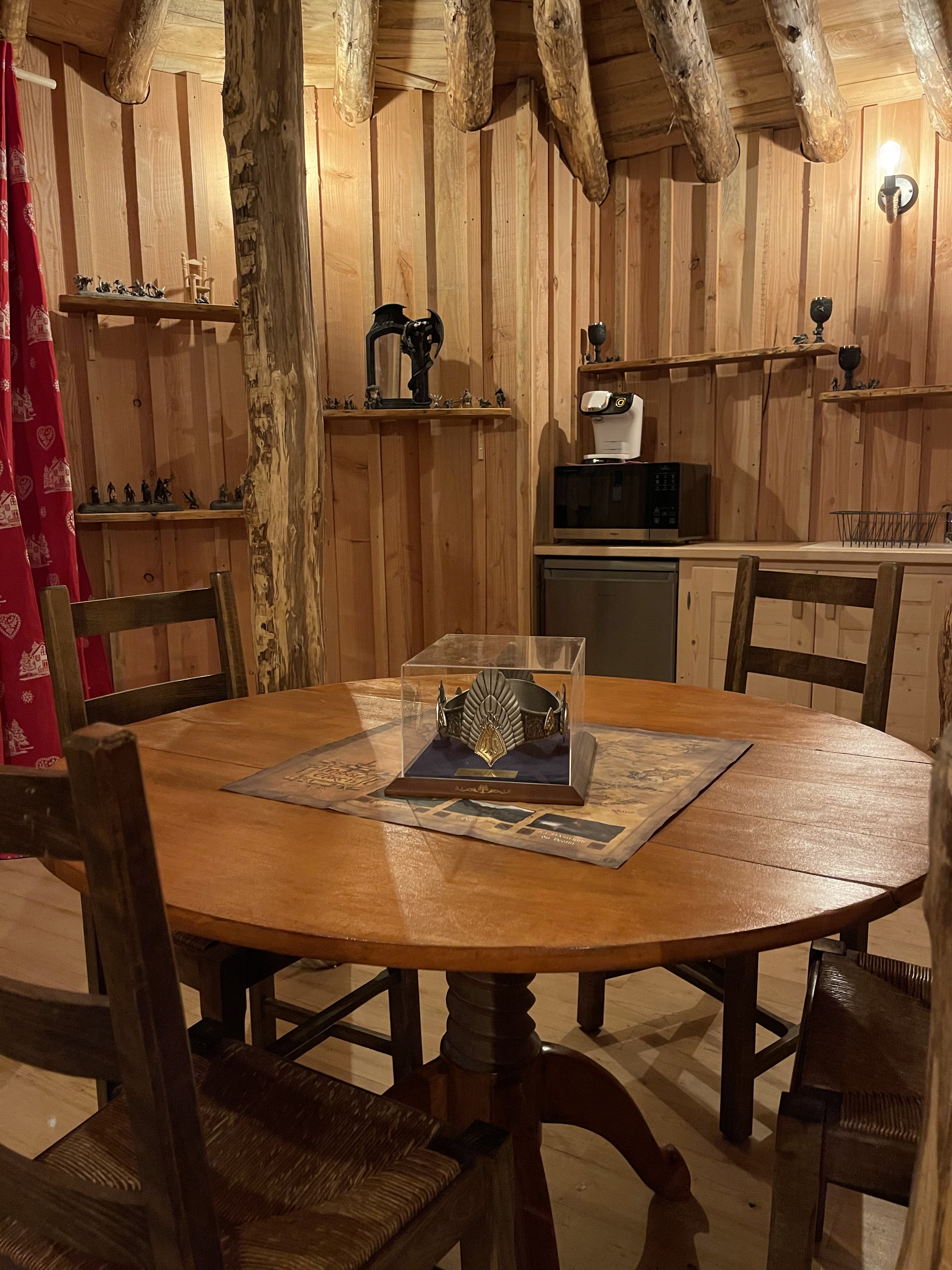 Cabane Hobbit de Belvédère — Maison insolite avec spa à Belvédère (Alpes-Maritimes) à Belvédère — chambre