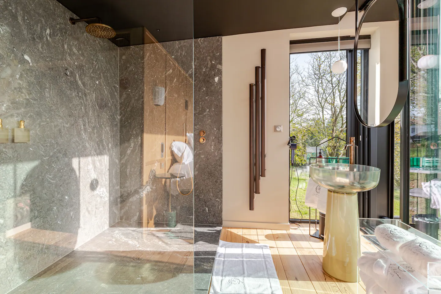 La Suite du Domaine La Paloma — Luxe avec spa à Pau (Pyrénées-Atlantiques) à Pau — détail architectural