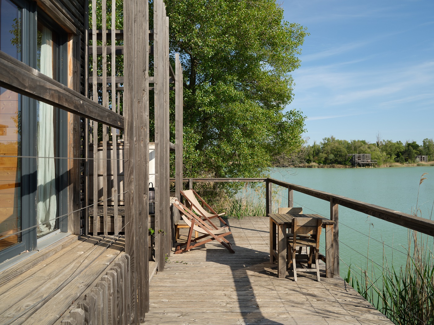 Cabane Spa Millésime : une expérience unique sur pilotis à Sorgues — environnement naturel