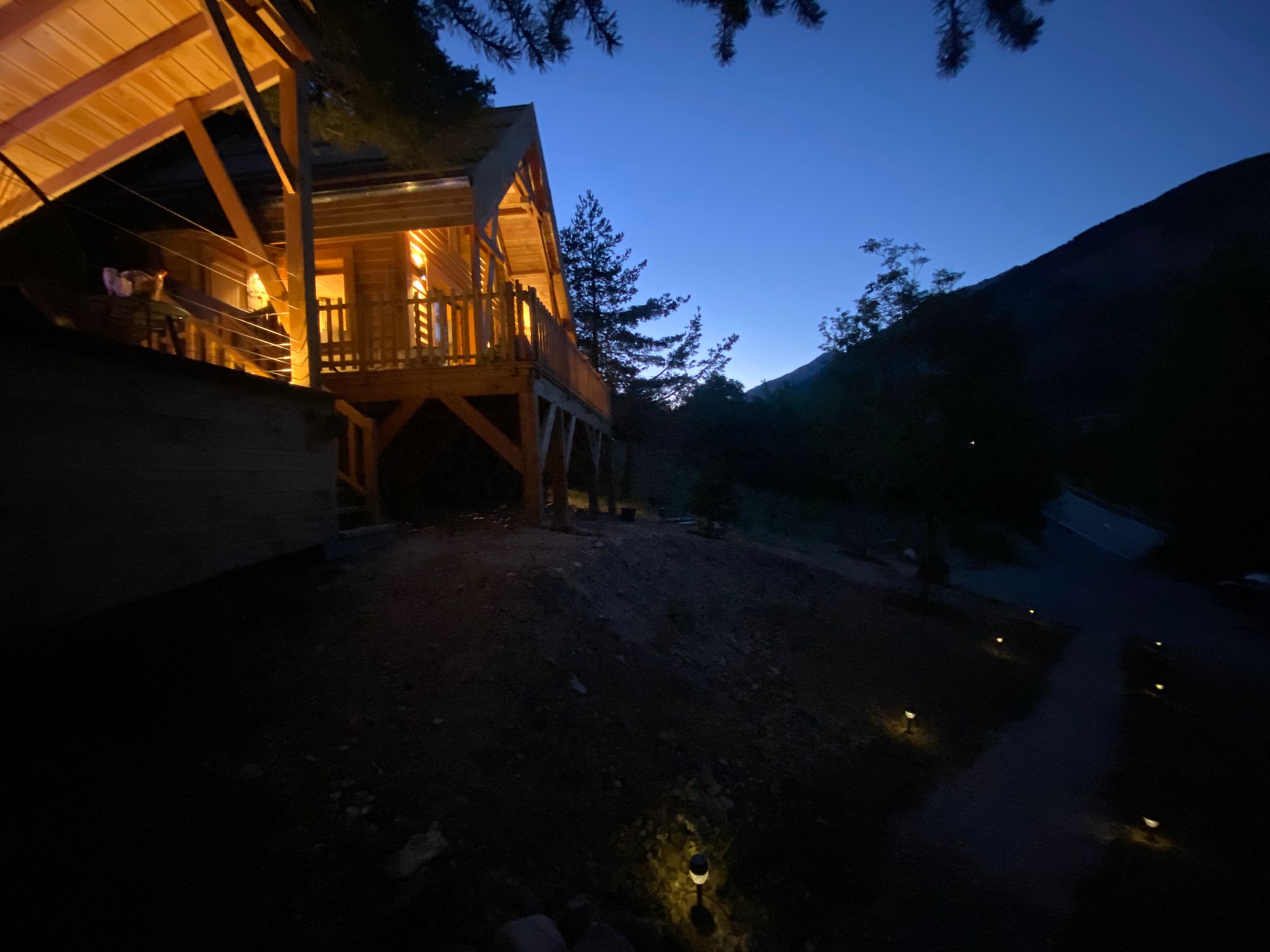 L'Empreinte — Cabane sur pilotis avec spa à Alpes-Maritimes à Nice — chambre