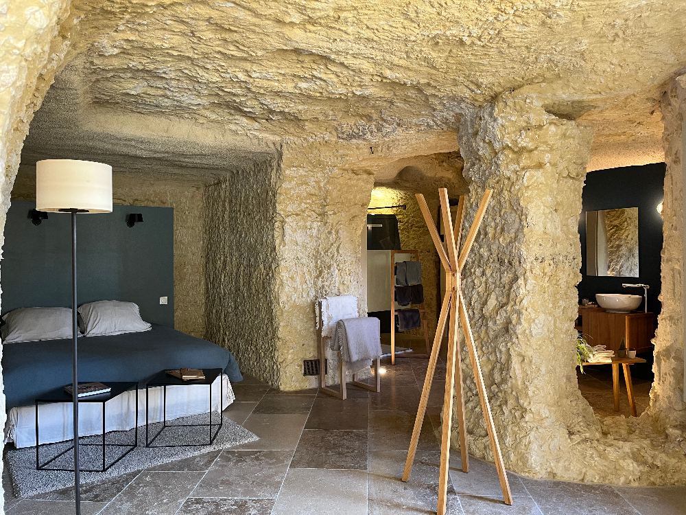 Terra Alta — Maison troglodyte avec bain nordique à Nazelles à Nazelles — détail architectural