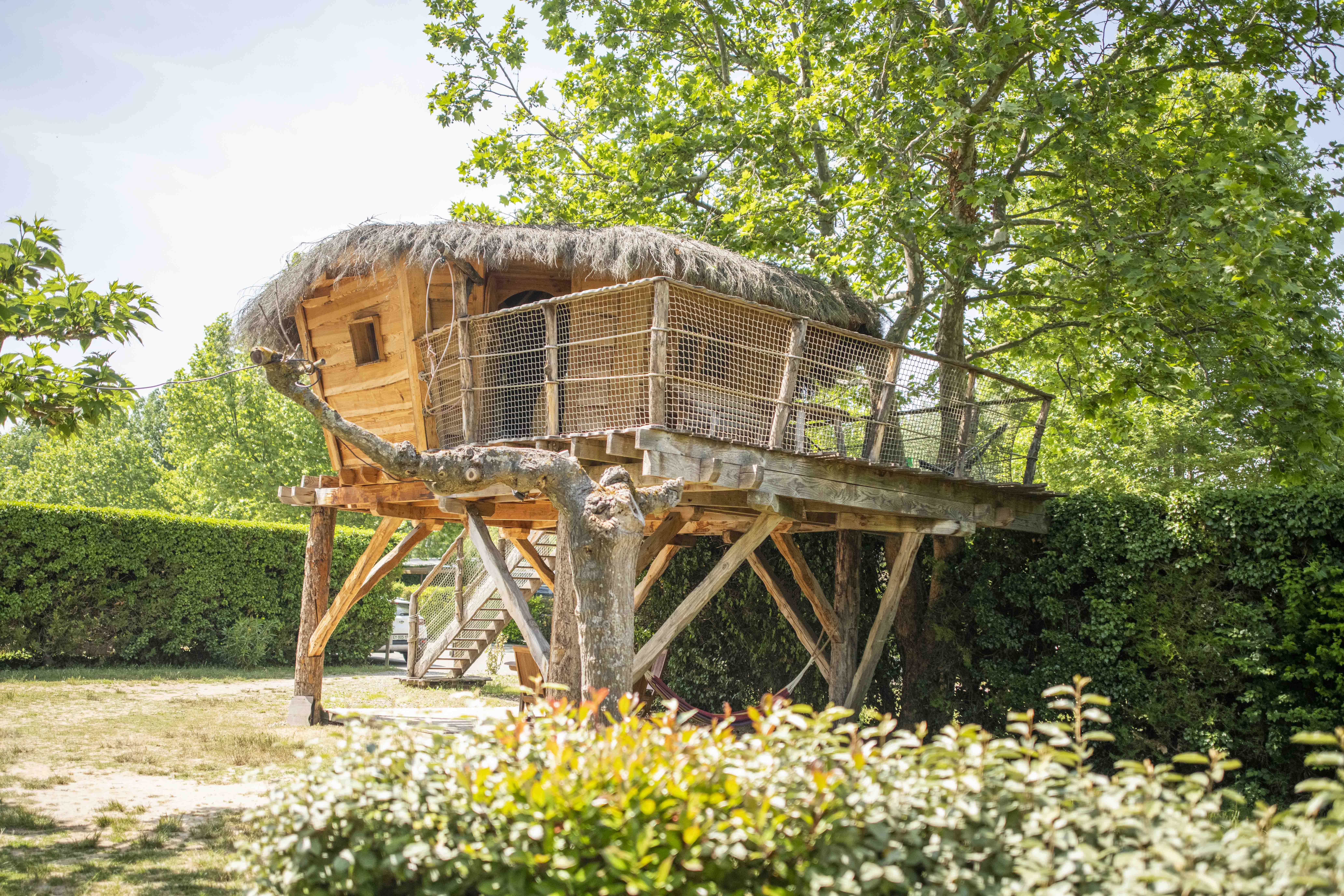 La Cabane de Pan : une expérience suspendue en Provence à L'isle-Sur-La-Sorgue — vue intérieure