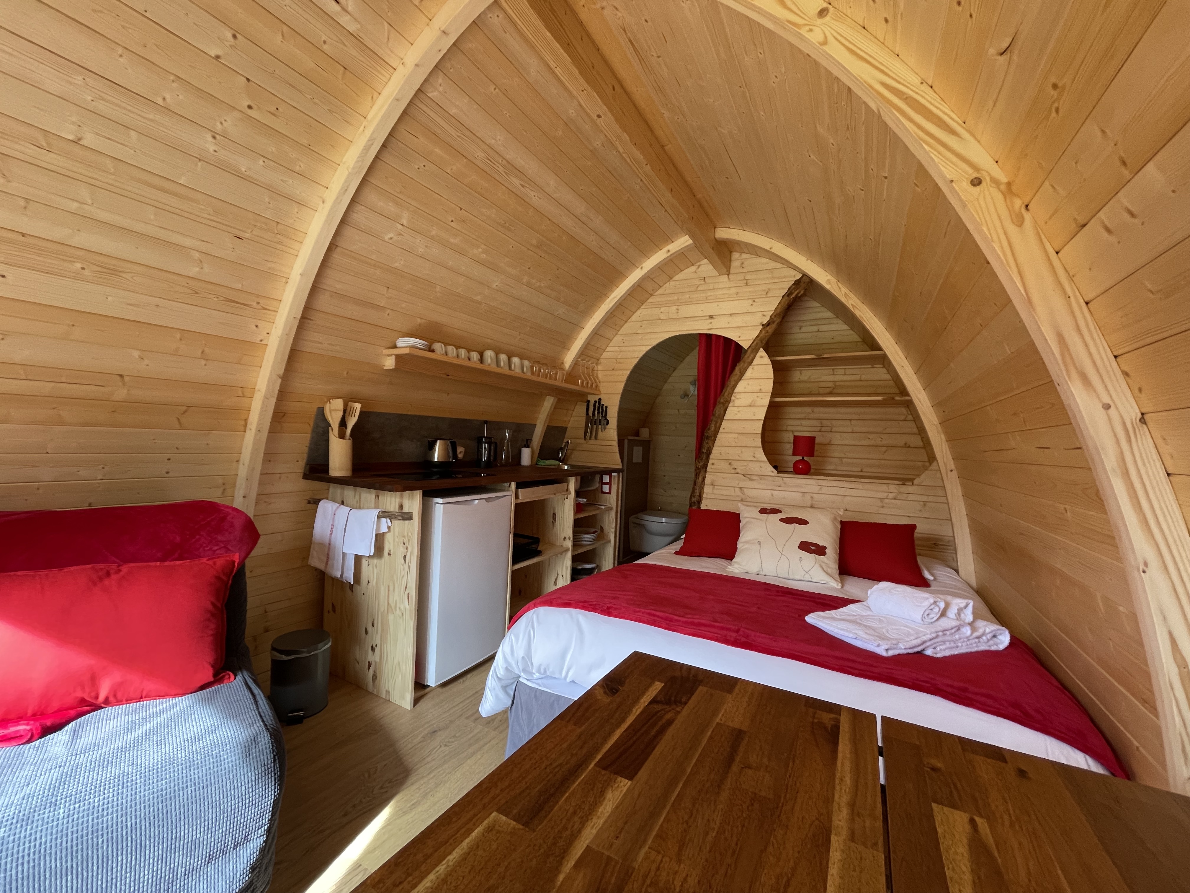 Coquelicot : un pod enchanteur en Alsace à Niederbronn-Les-Bains — espace de vie