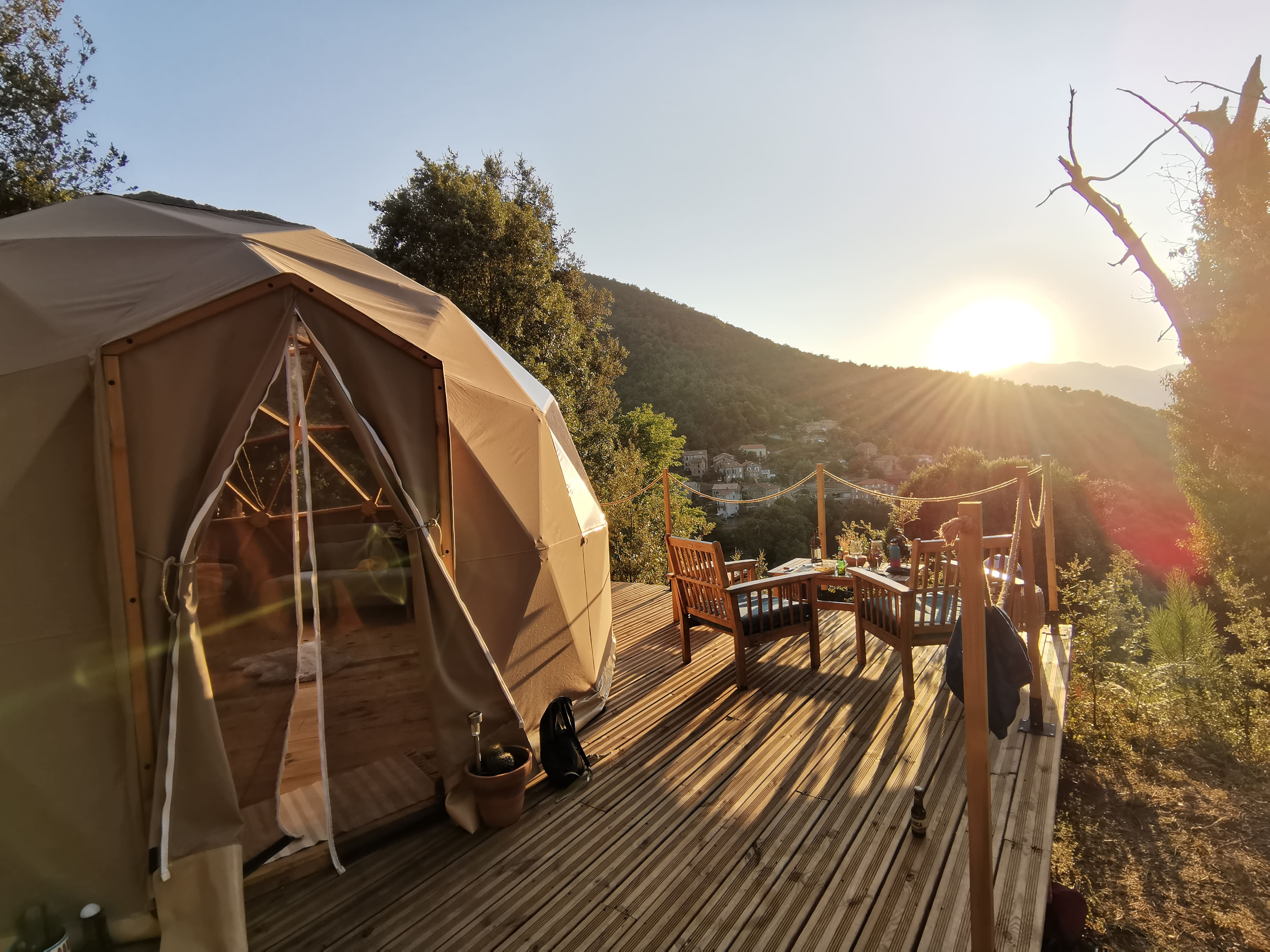 Le dôme de Mimi : une évasion insolite en Corse