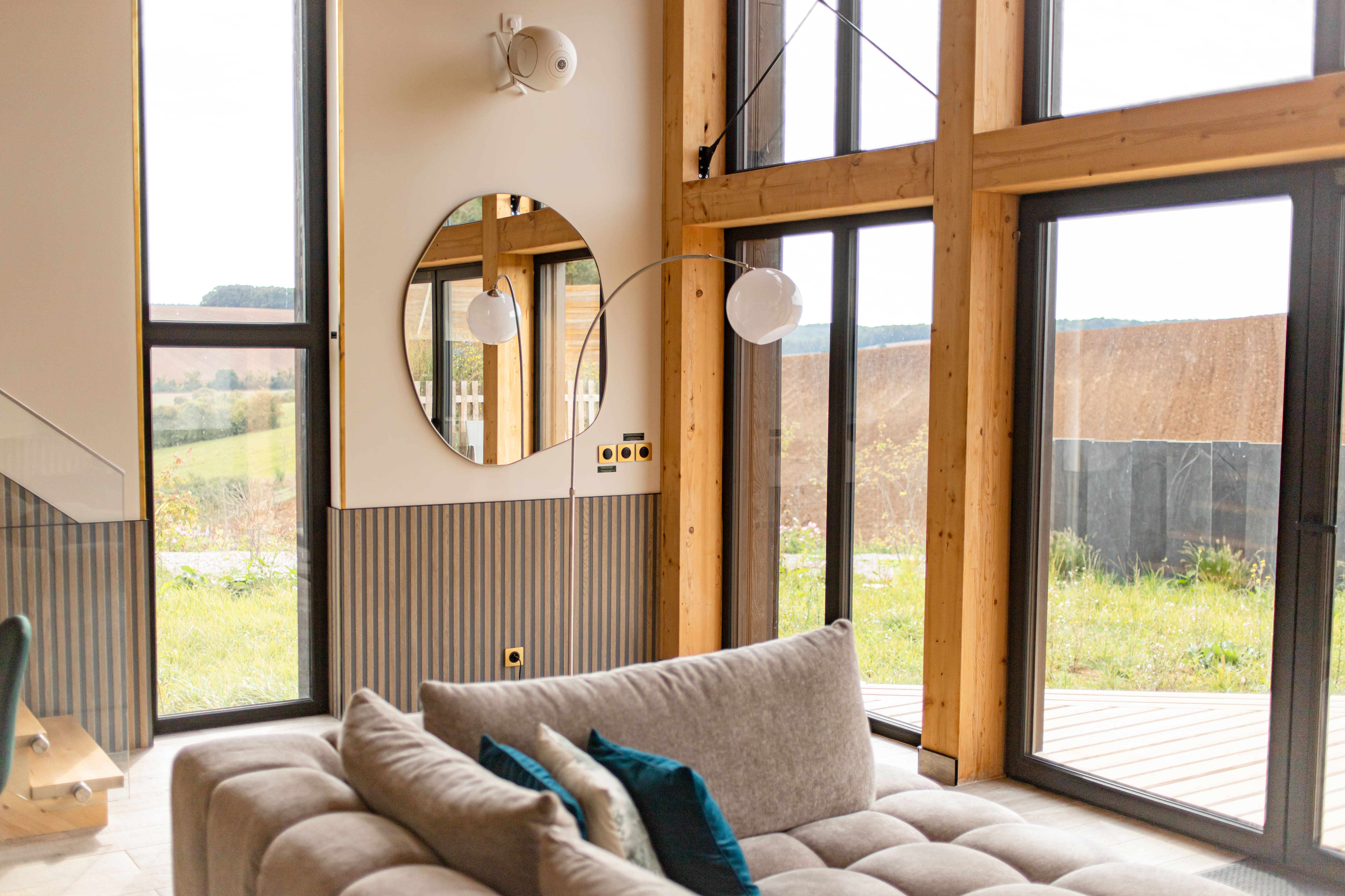 Hestia + Freya — Ecolodge d'exception avec bains nordiques à Aube à Bar-sur-Aube — détail architectural