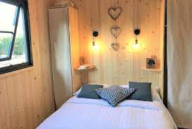 Cabane Cap Town : une échappée sur pilotis en Poitou-Charentes à Saint Pierre Des Echaubrognes — espace de vie