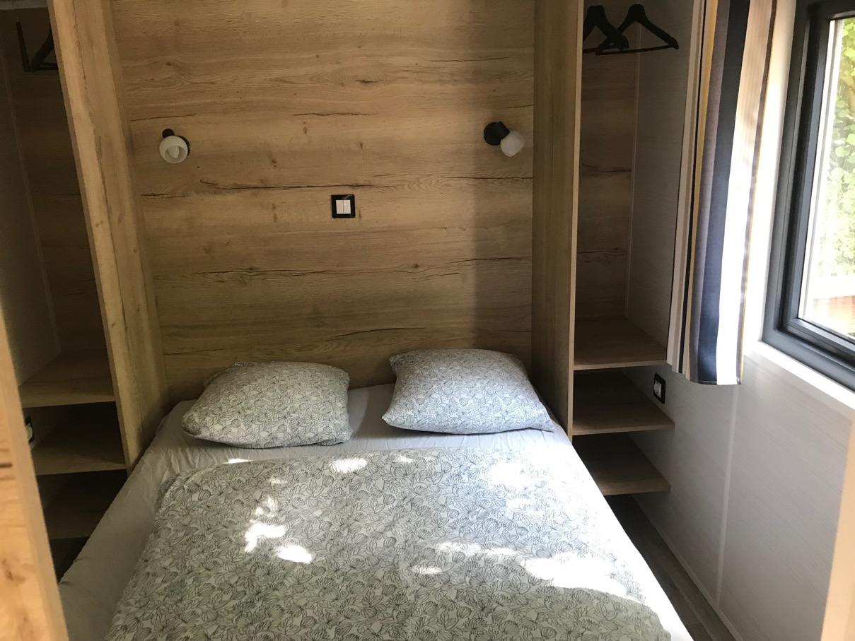 Tiny House de la Trye — Séjour avec jacuzzi à La Trye (Oise) à Bresles — cuisine