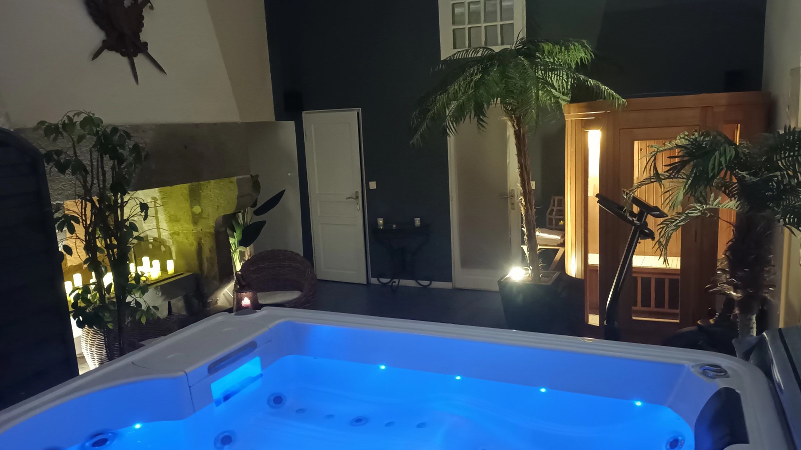 La cabane nordique — Séjour cocooning avec spa à Ille-et-Vilaine à Rennes — détail architectural