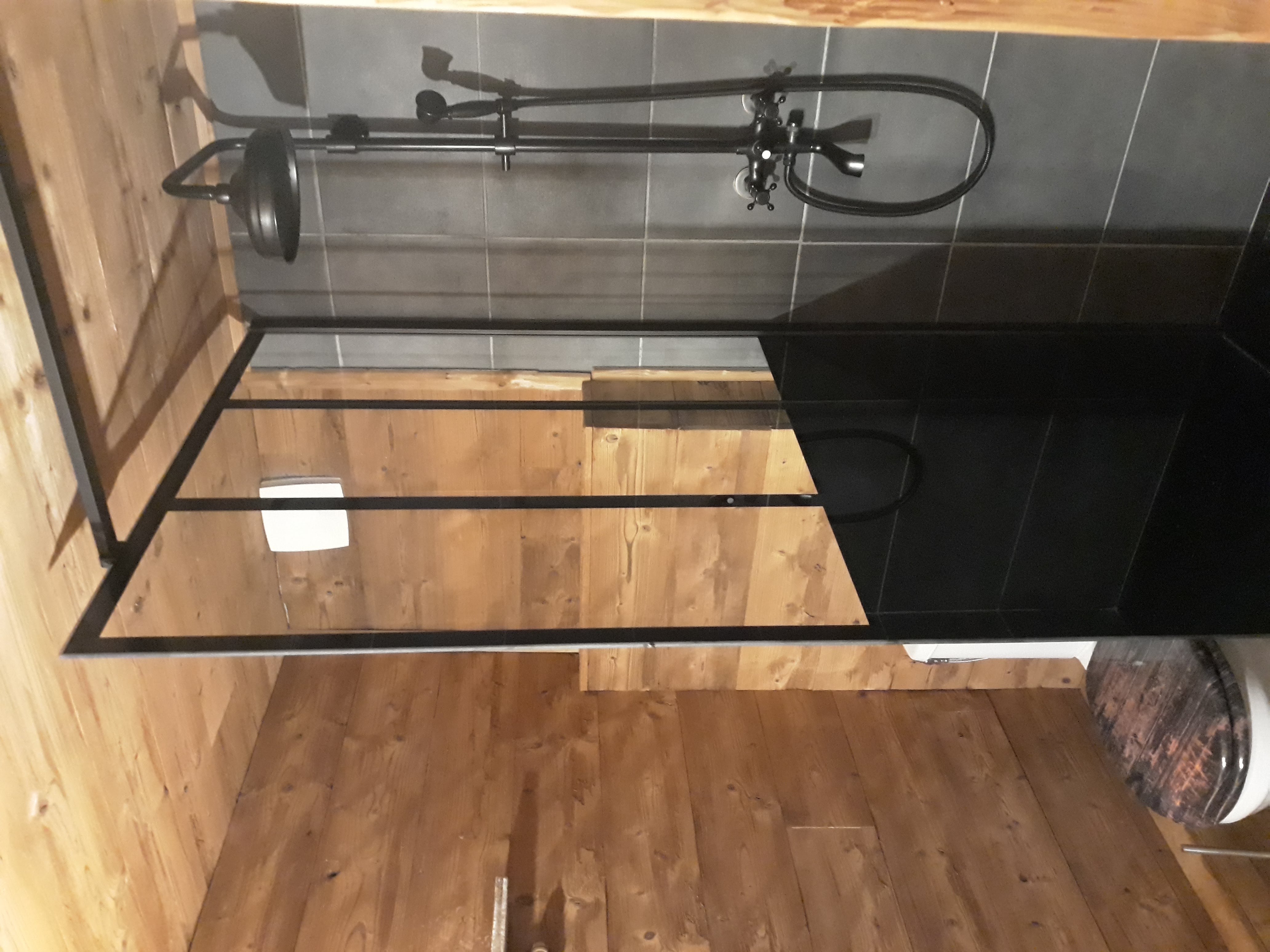 La Mine des Cristalliers — Chambre à thème avec spa à Savoie à Chambéry — chambre