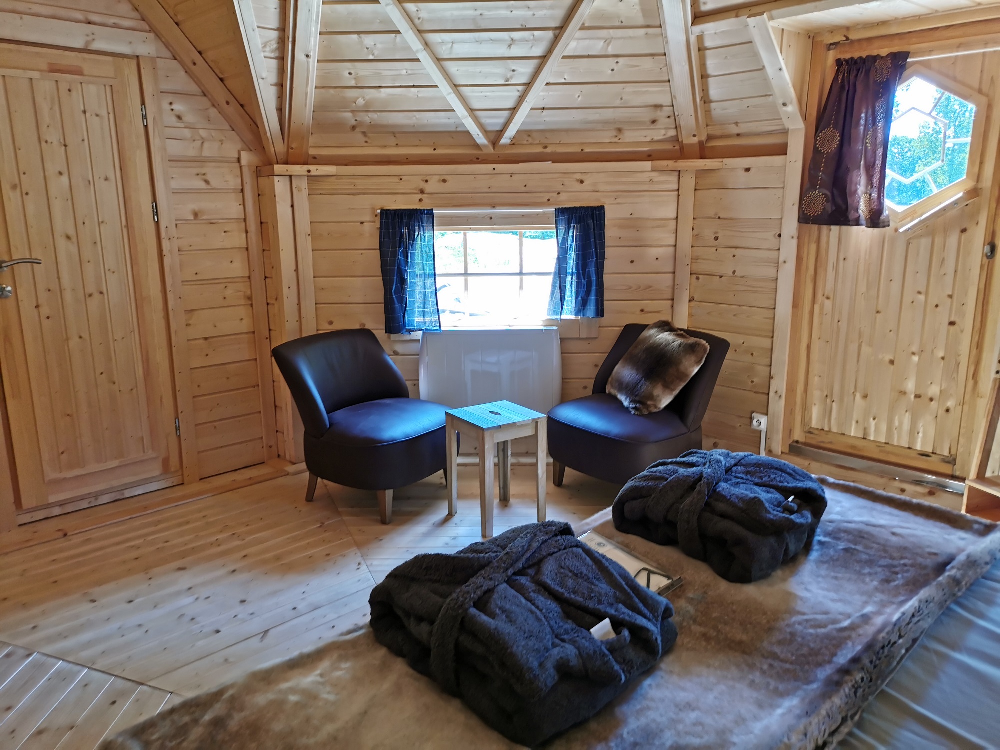 Kota Ty Bihan : une immersion sensorielle en Bretagne à Ambon — vue depuis la terrasse