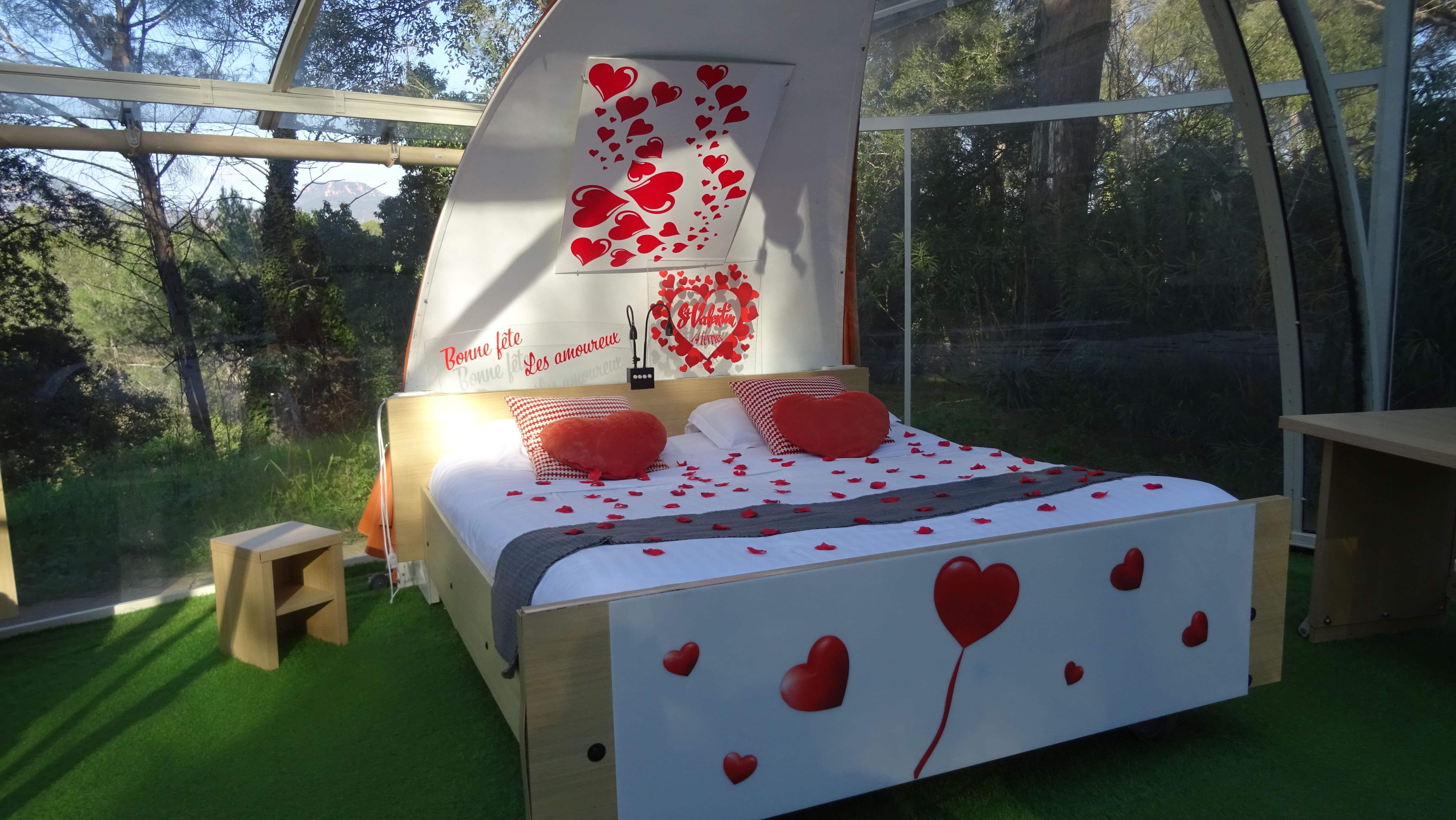 Bulle PMR sous les Mûriers & Spa