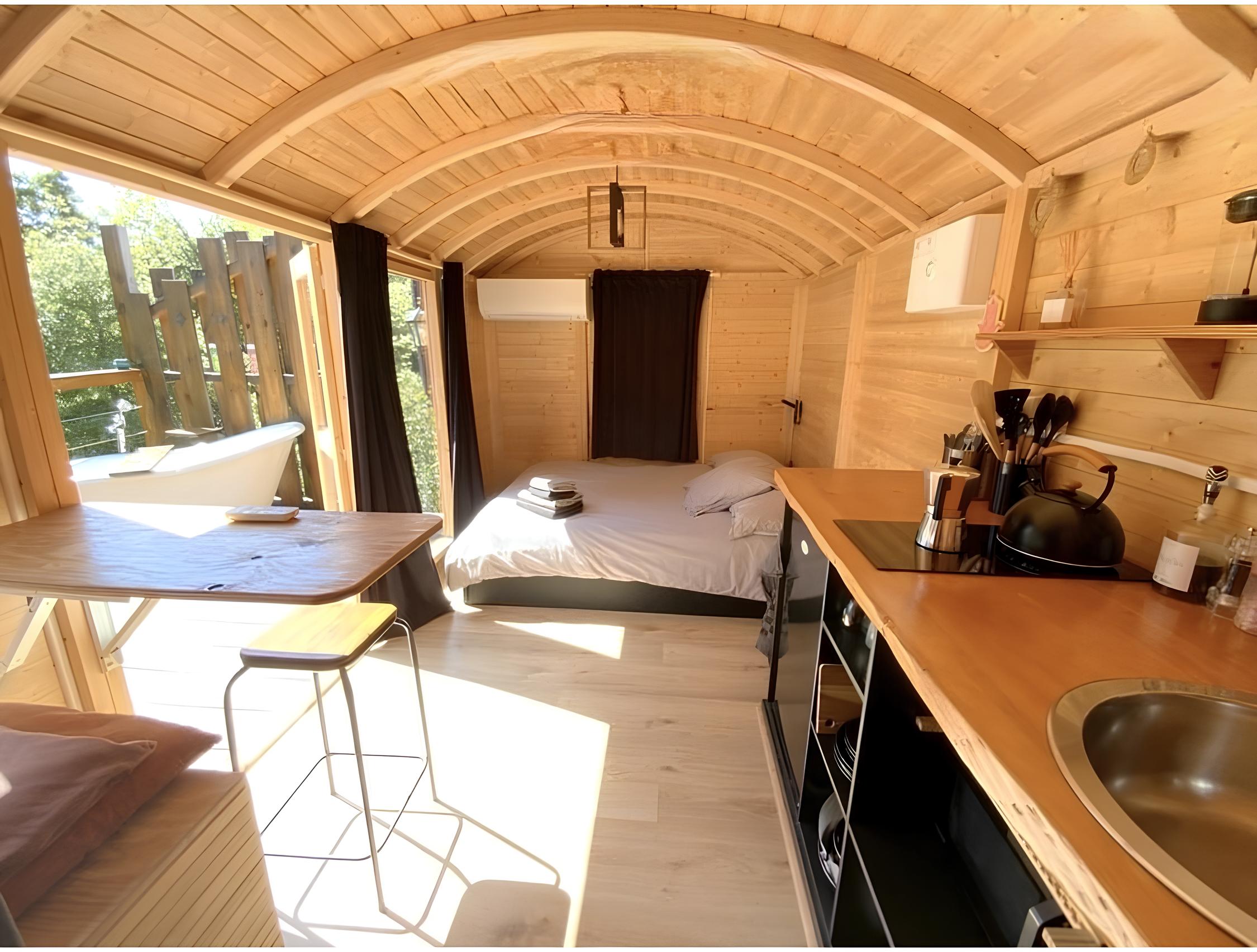 Tiny house MURATO — Escapade avec baignoire extérieure en Haute-Corse à Murato — chambre
