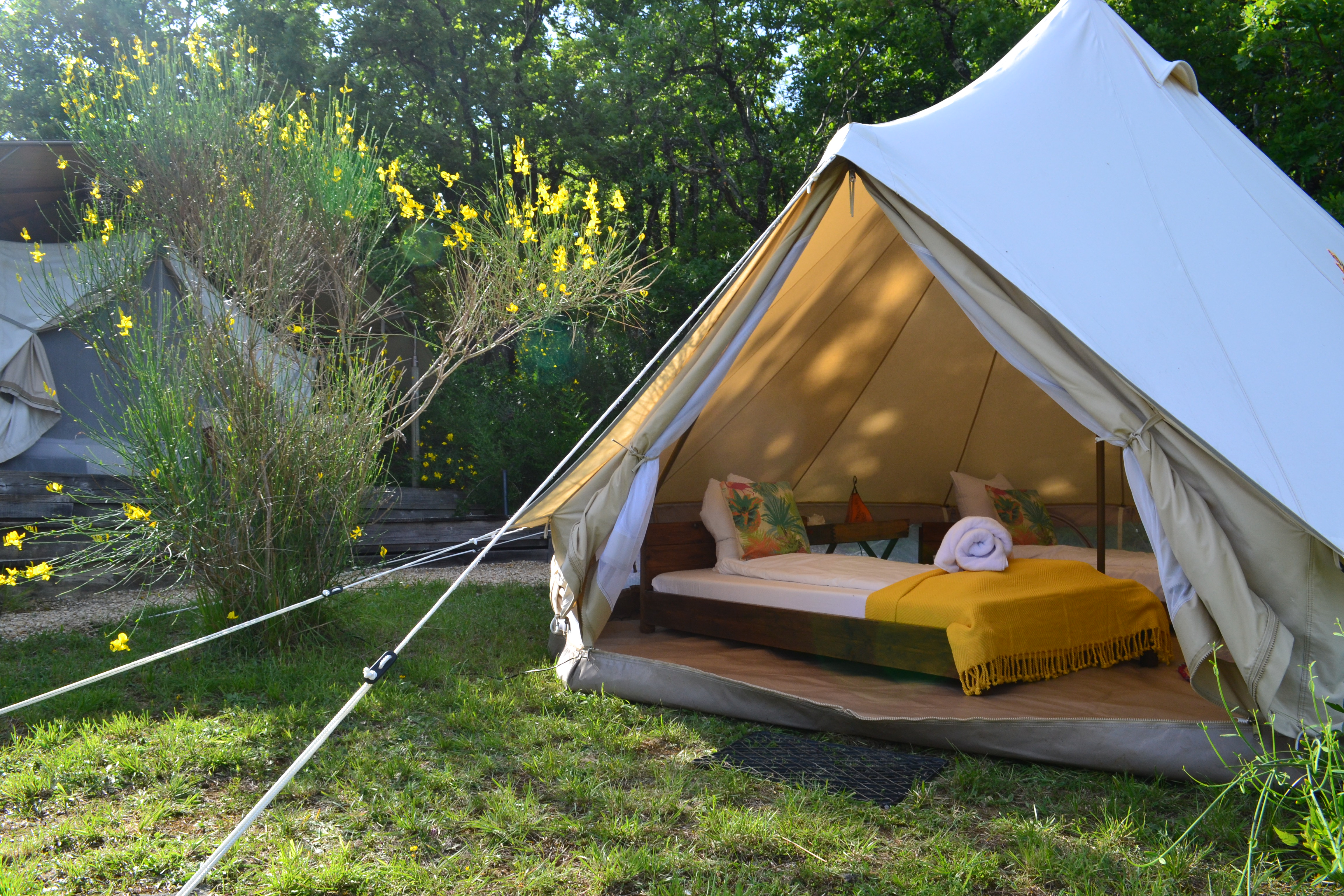 Samburu, en-suite — Lodge safari avec spa à Tarn-et-Garonne à Varen — espace de vie
