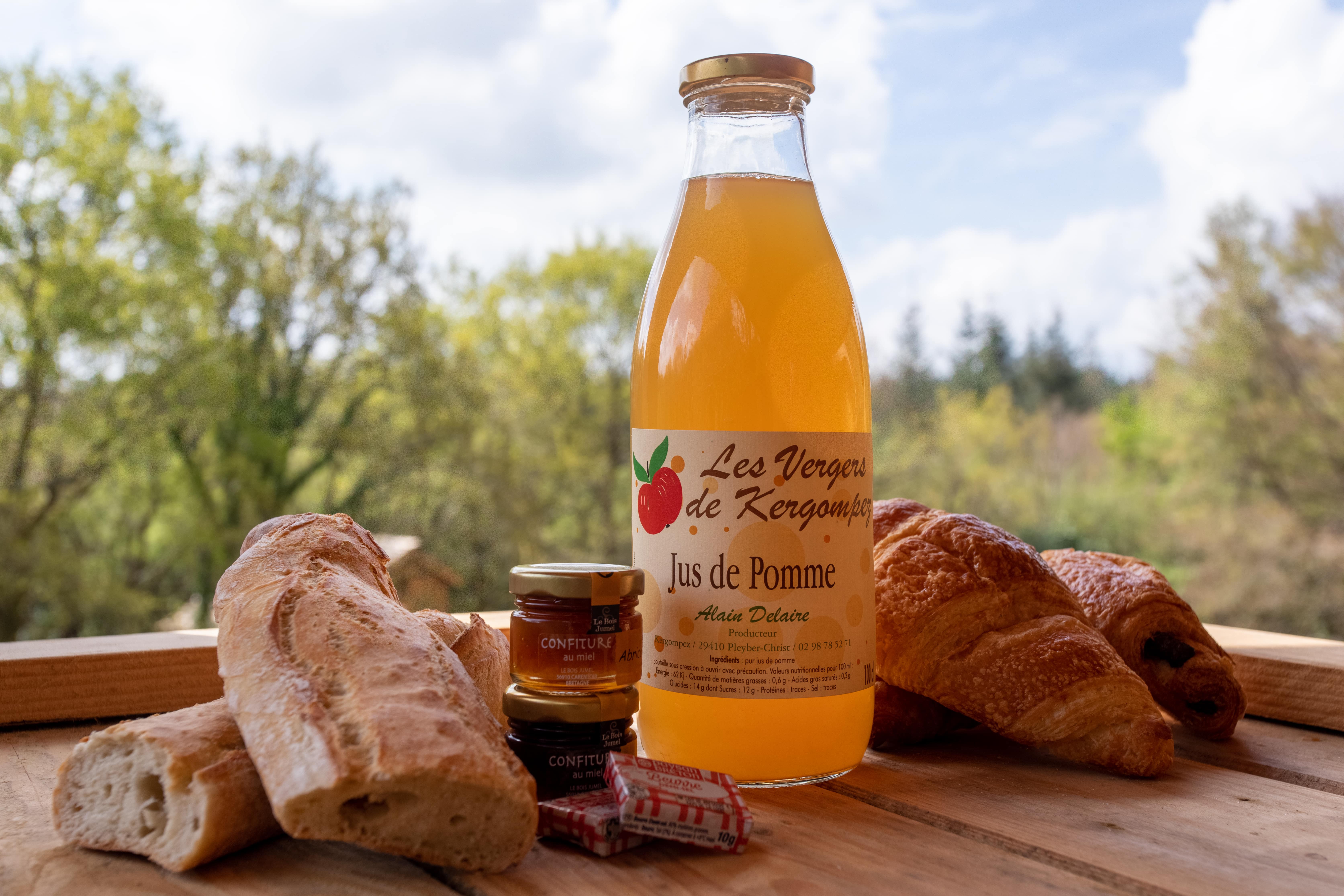 Cabane Dundee — Nuit perchée à 3m dans le Finistère à Pleyber Christ — environnement naturel