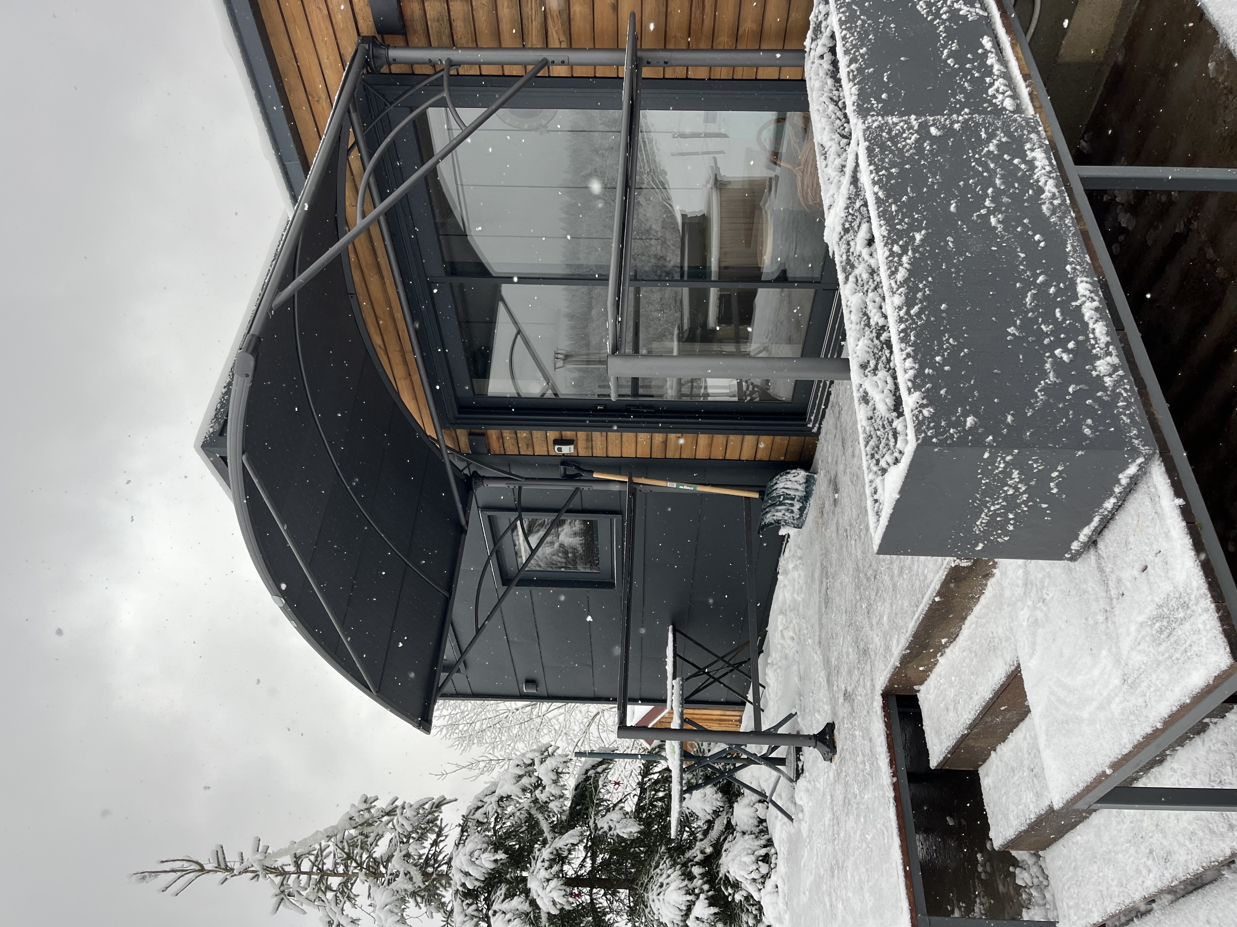 Tiny house Athena & Spa : une évasion sensorielle en Franche-Comté à St Claude — cuisine