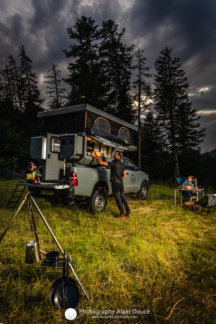 Nuit Le Bivouac : une expérience insolite en pleine nature à Saint Pierre De Chartreuse — espace de vie