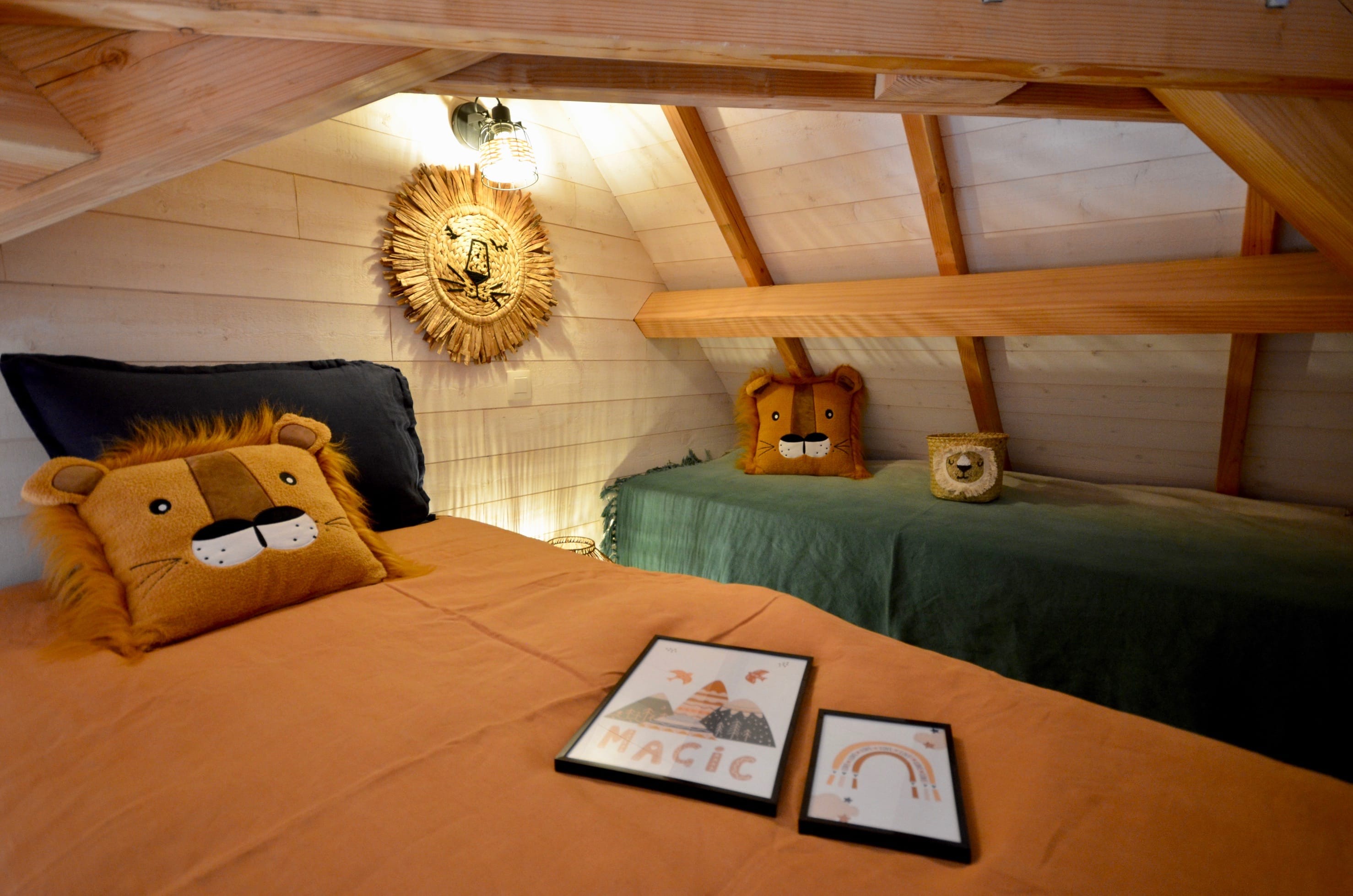 Lodge Des Dentelles — Cabane sur pilotis avec spa à Vaucluse à Lafare — vue depuis la terrasse