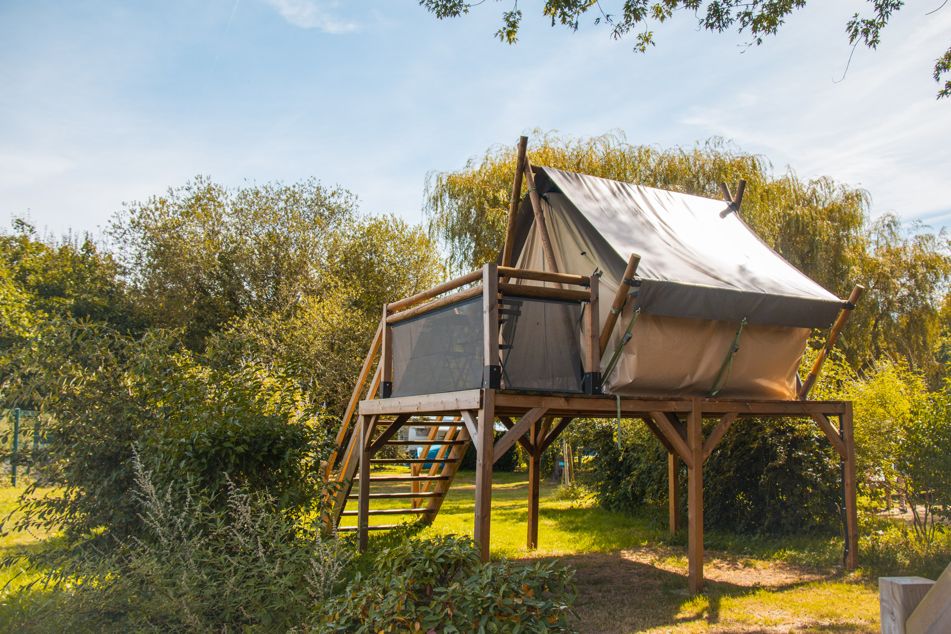 Bivouac Nomade — Tente glamping au Camping du Lac de Bournazel en Corrèze