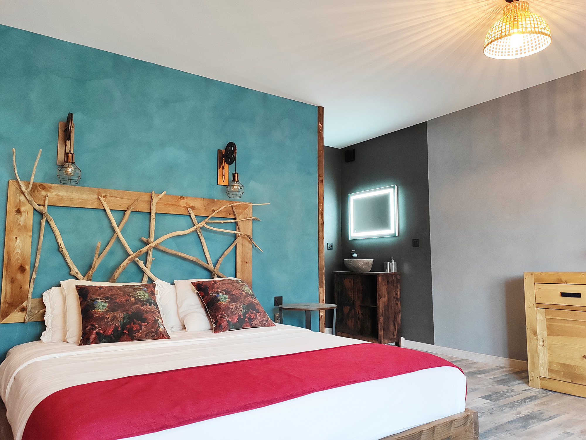 Cabane Jacuzzi — Nuit romantique avec spa à Gard à Nîmes — environnement naturel