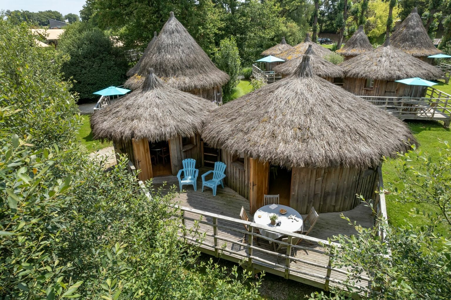 La Hutte Aigrette : une cabane flottante au cœur de la nature