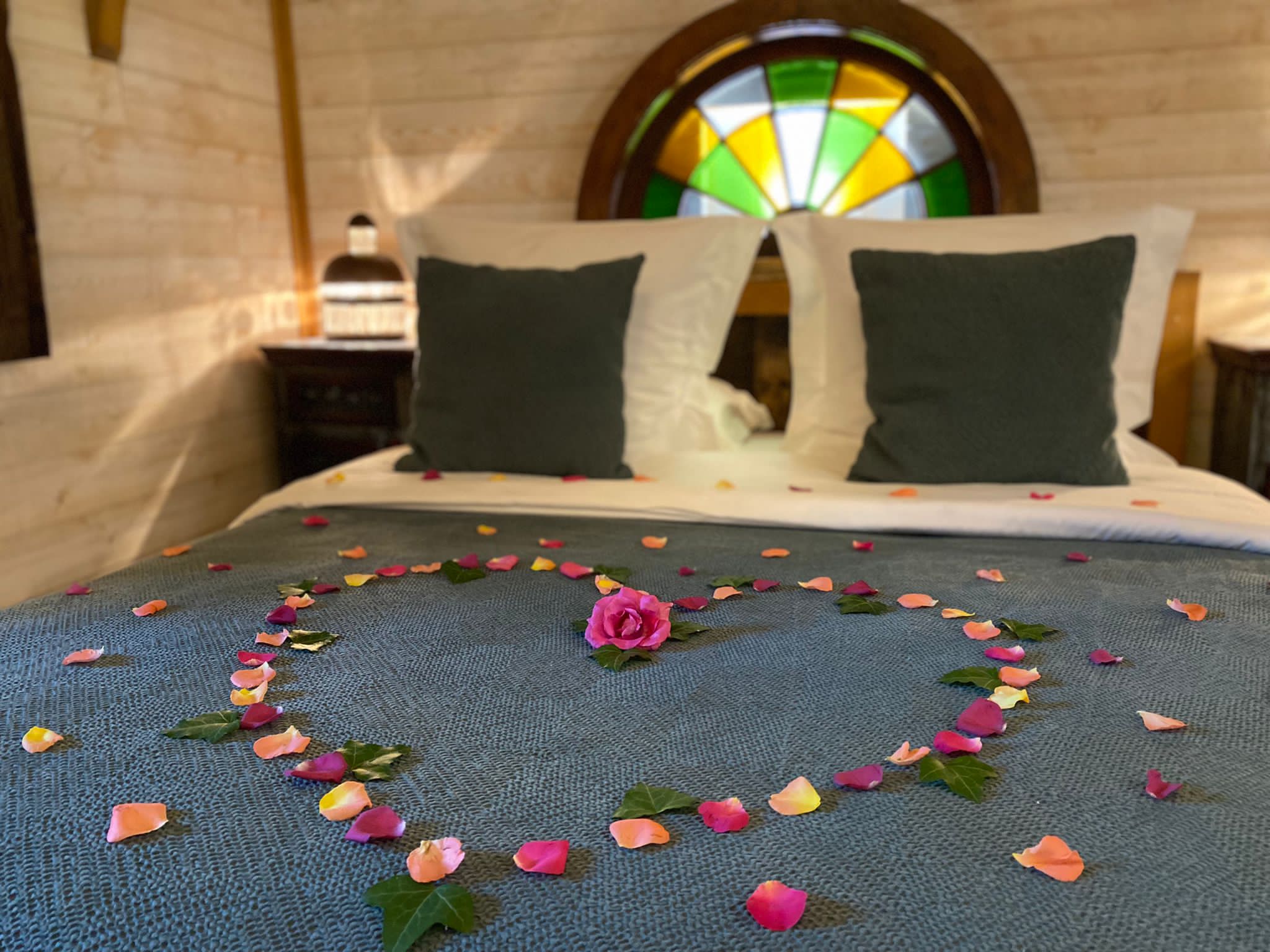 Cabane Château Monbazillac & Spa : une expérience en hauteur à Beaumontois En Perigord — environnement naturel