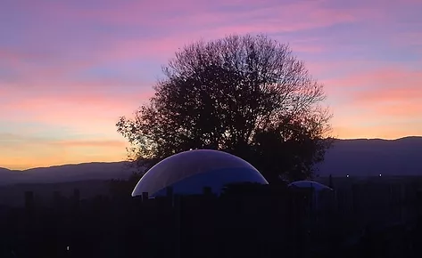 Évasion sensorielle dans une bulle spa en Rhône-Alpes à Jarcieu — salle de bain