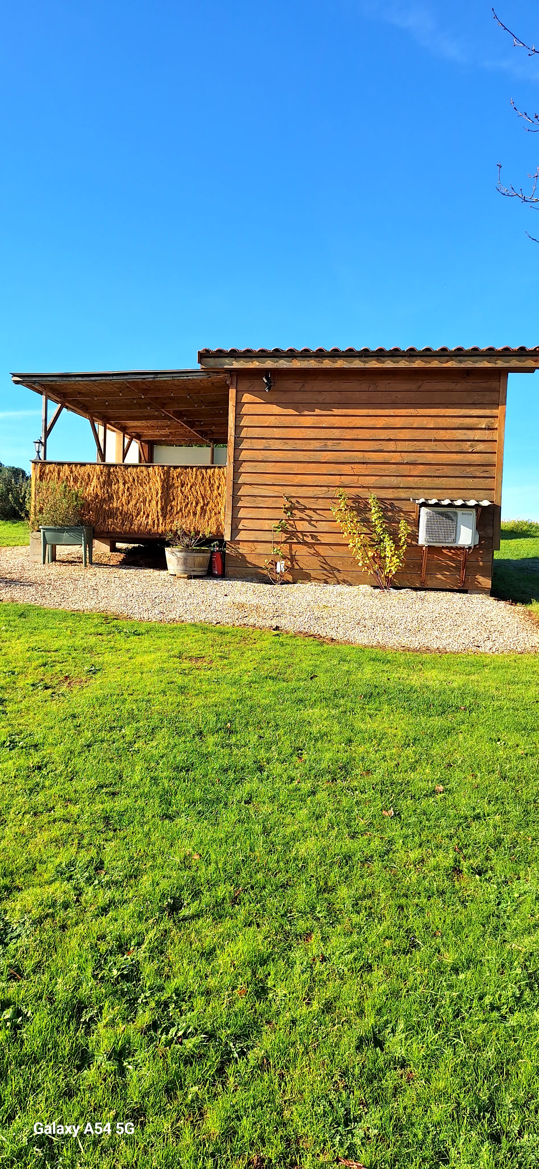 Le Chalet douillet — Chalet avec spa à Saint-Geniès en Dordogne à Saint-Geniès — cuisine
