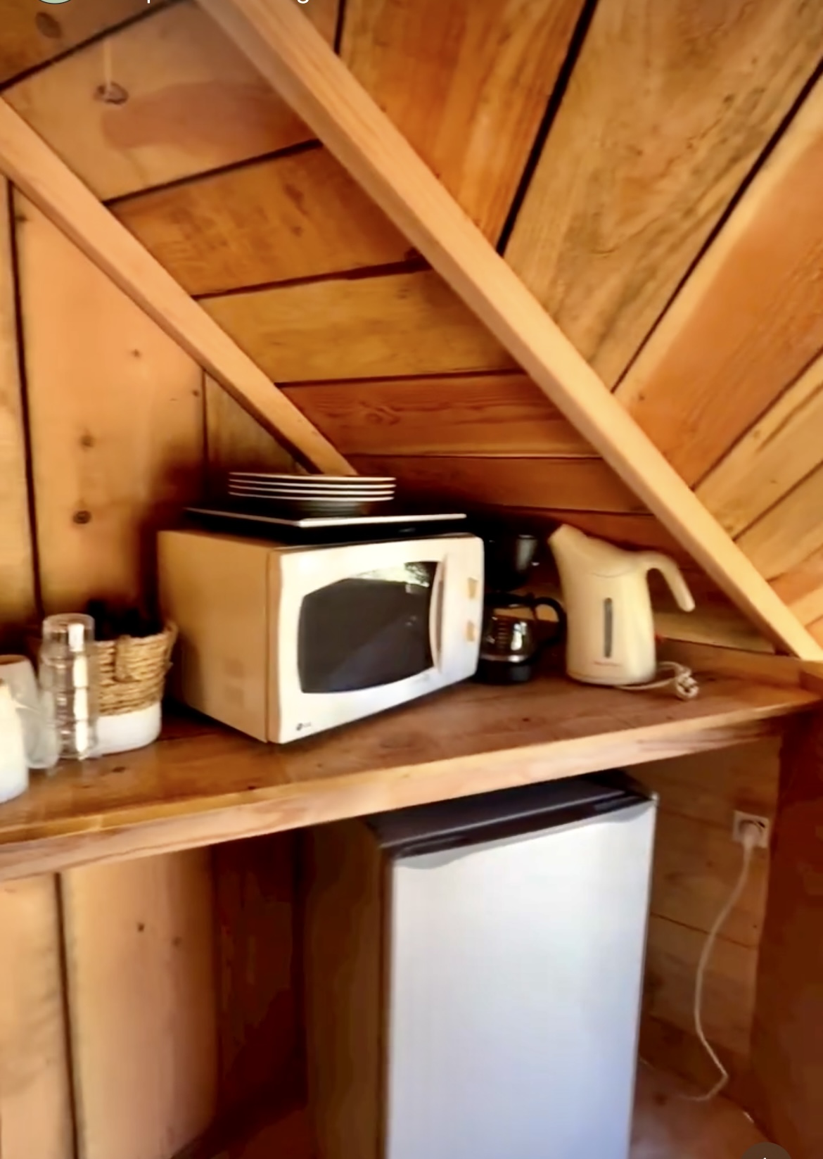 Hutte gîte — Séjour original avec spa à Gers à Riguepeu — chambre