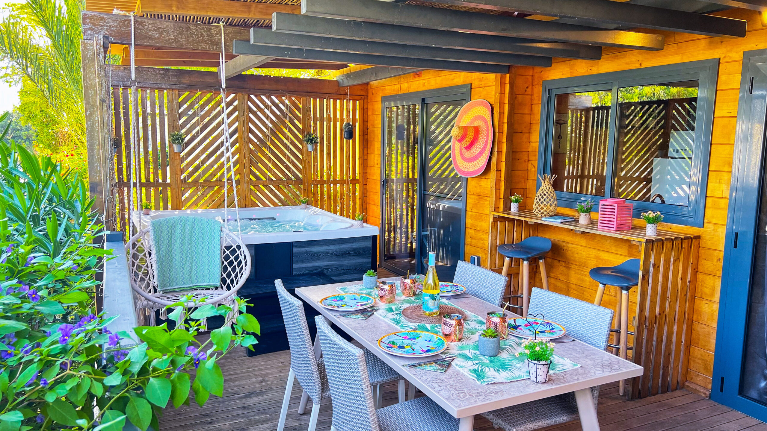 Tropical Gold & Spa — Chalet avec spa à Castellon