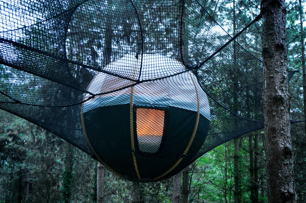 Un nid douillet en Aquitaine pour une escapade romantique — Cabane à Loubieng