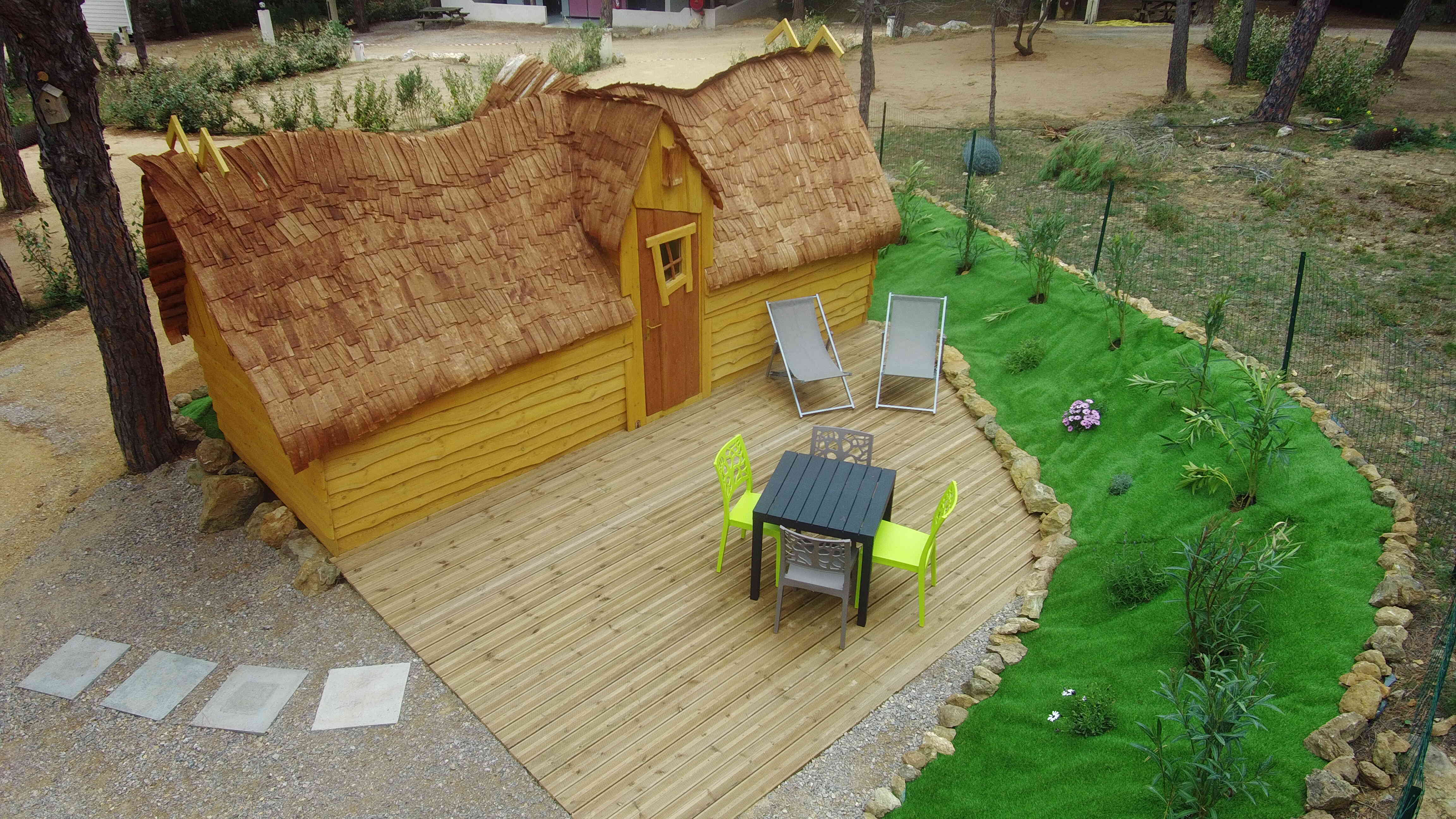 La Cabane Enchantée — Cabane avec spa à Aude à Bizanet — salle de bain