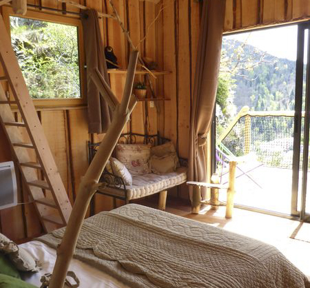 Cabane Castor — Cabane sur pilotis avec vue imprenable à Lozère à Mende — espace de vie