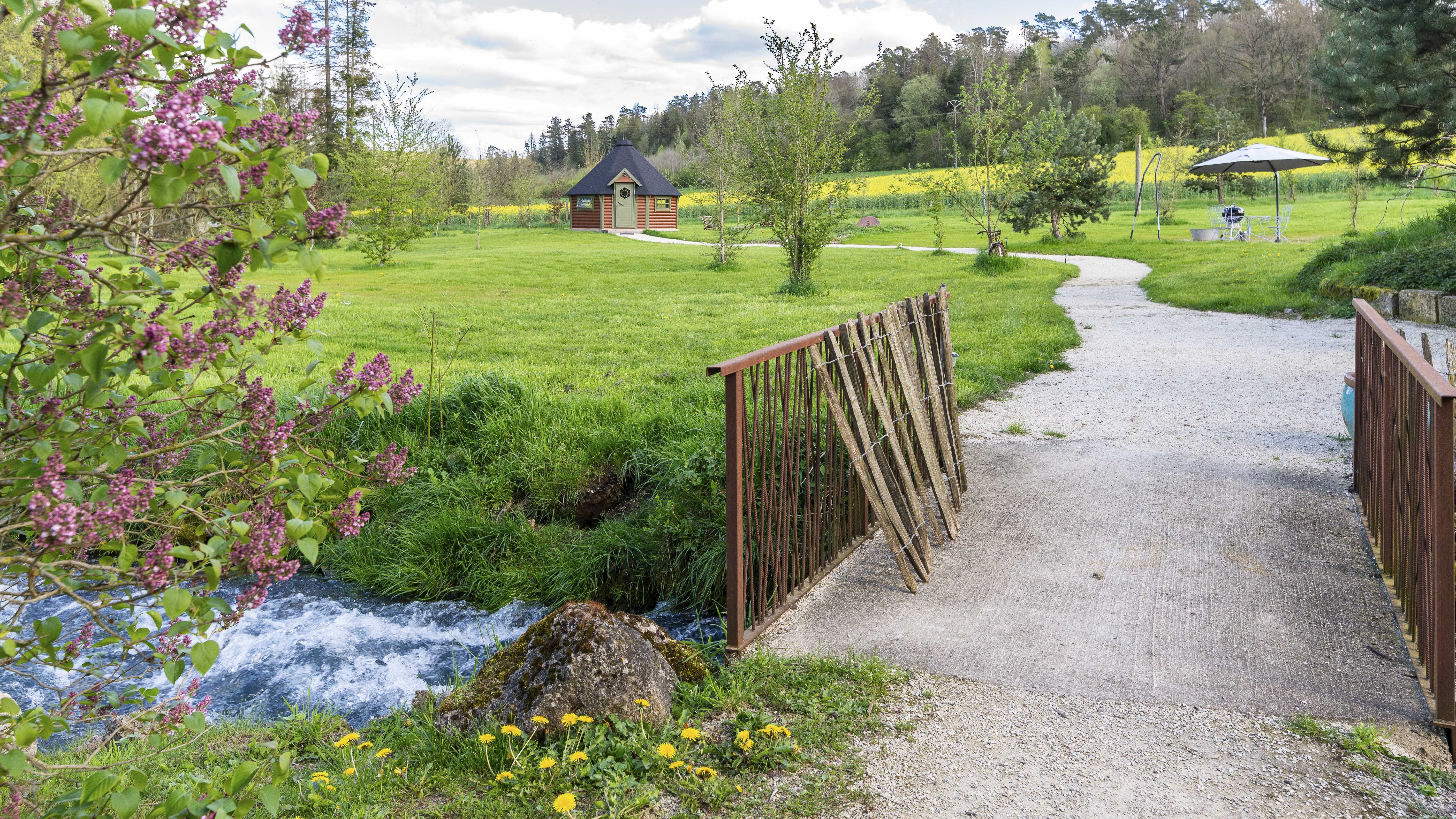 Le KOTA du Moulin — Cabane avec Spa à Meuse