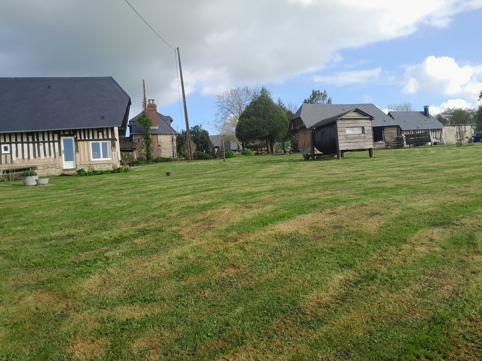 Le tonneau : une expérience unique en Basse-Normandie à Repentigny — environnement naturel