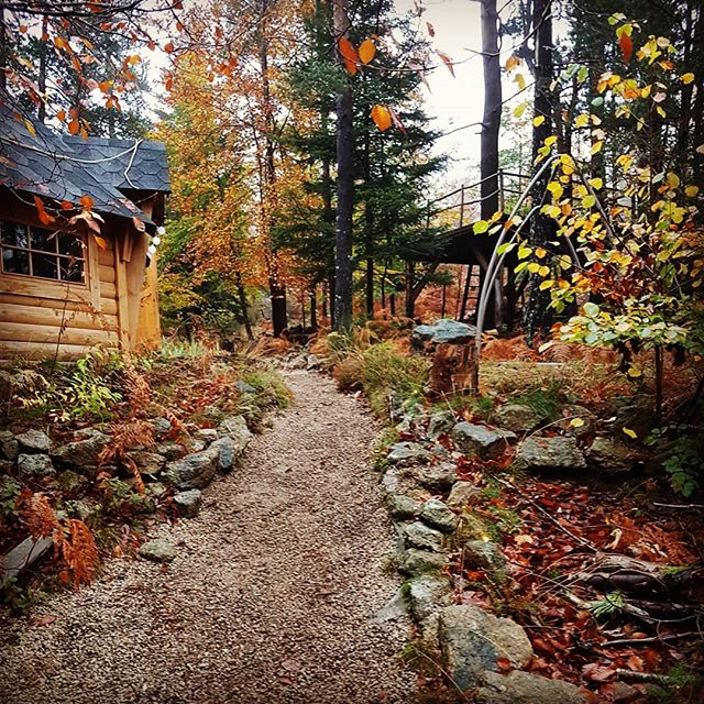 Le KOTA FINLANDAIS — Cabane cosy avec spa à La Roche aux Fées à Lapte — cuisine