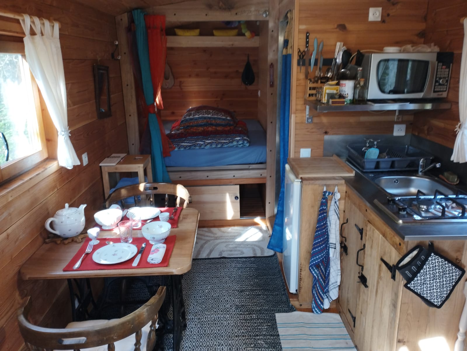 Photo 4/9 — Roulotte « Séjournez dans une roulotte au cœur des Midi-Pyrénées » à Cambounès Tarn