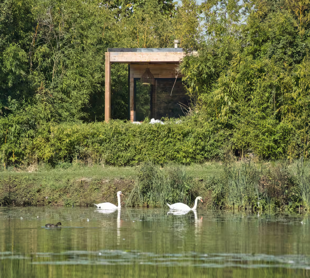 Lodge haut de gamme — Ecolodge avec bain nordique à Briare (Loiret)