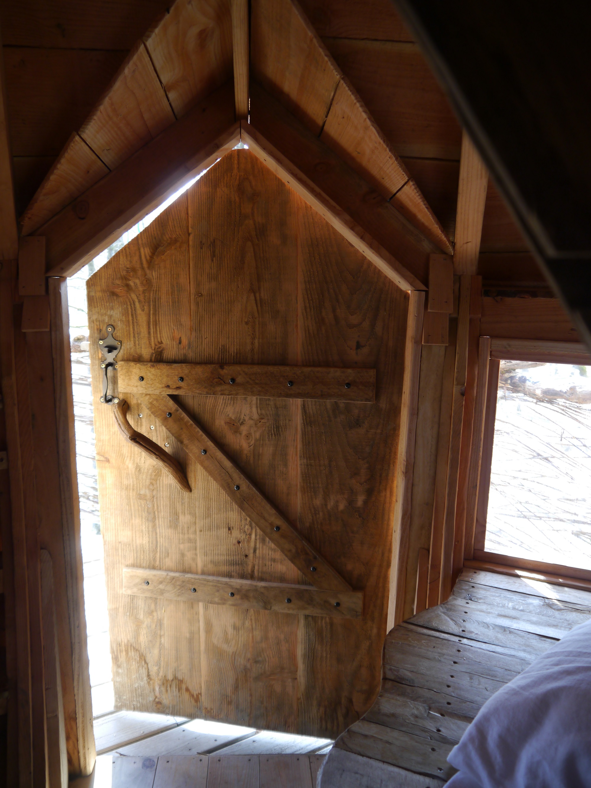 Arbràmâne : une cabane perchée au cœur de la Lorraine à Vittel — salle de bain