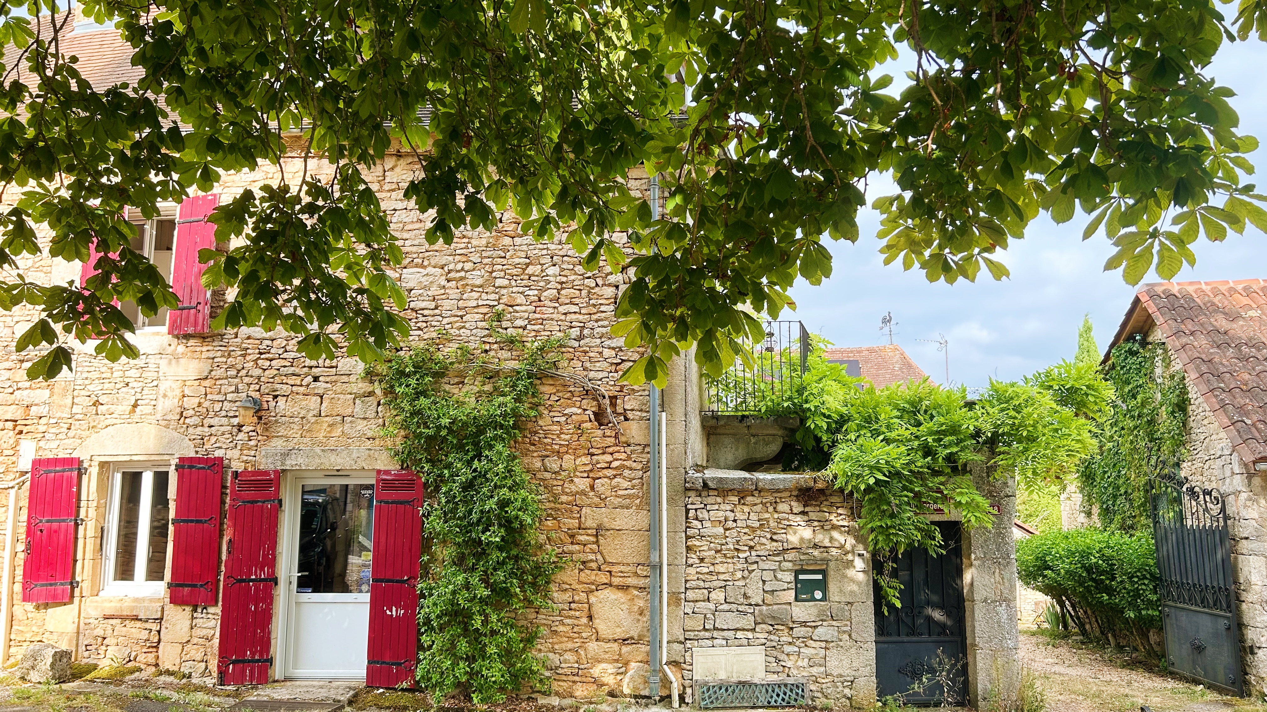 Chambre Lilas — Séjour cocooning avec spa à Dordogne à Alles-sur-Dordogne — chambre