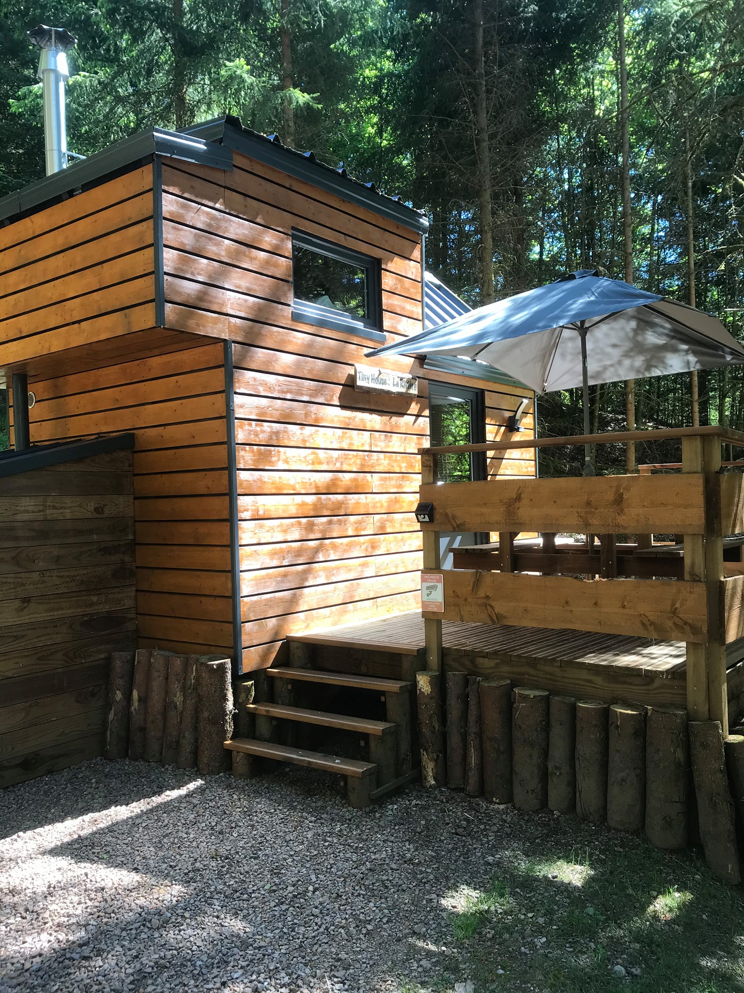 Tiny House La Rivière — Séjour écologique au bord de la rivière dans les Vosges