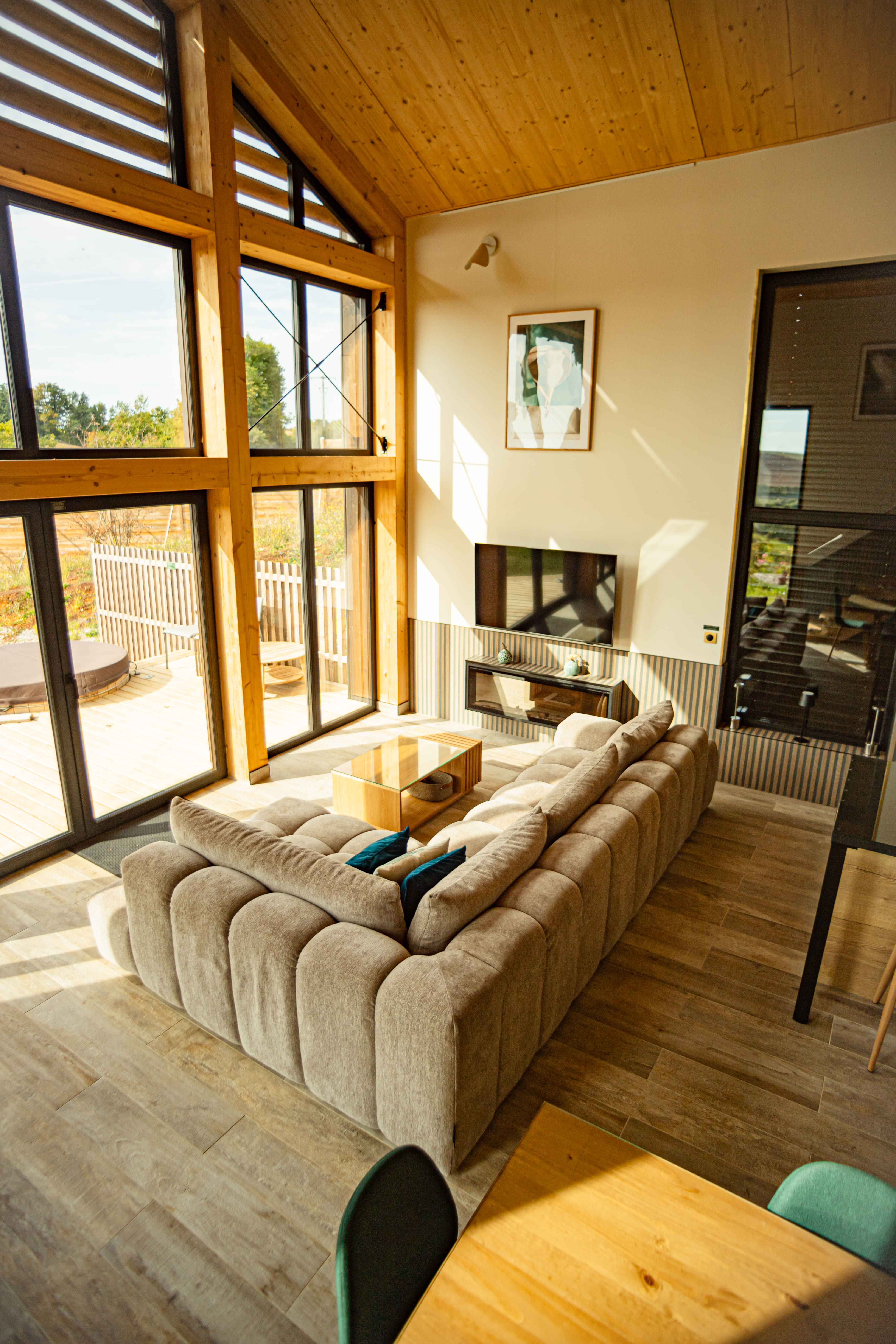 Hestia — Ecolodge de luxe avec bain nordique à 1h30 de Paris à Bar-sur-Aube — chambre